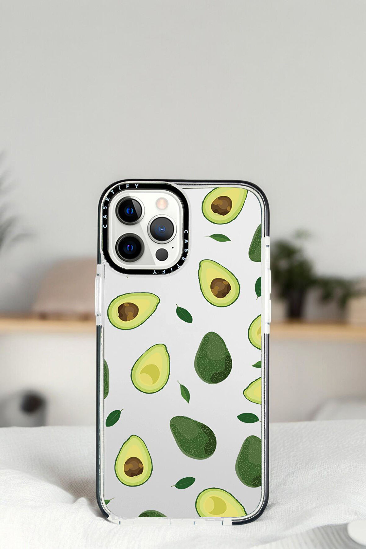 iPhone 14 Pro Avokado Desenli Casetify Darbe Emci Silikonlu Telefon Kılıfı