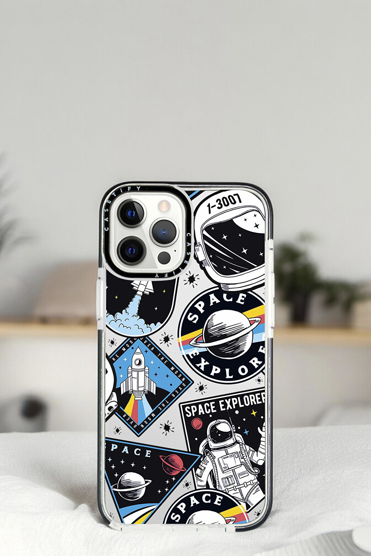 iPhone 14 Pro Space Desenli Casetify Darbe Emci Silikonlu Telefon Kılıfı