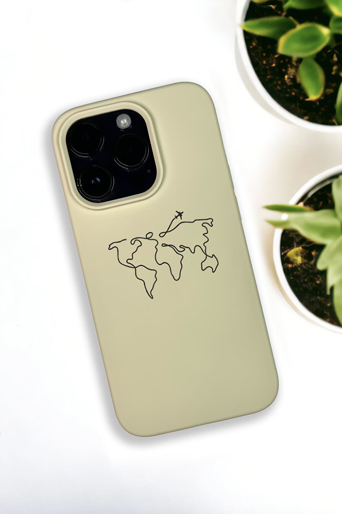 iPhone 14 Pro Max Uyumlu Dünya Harita Rotalı Desenli Premium Silikonlu Krem Lansman Telefon Kılıfı