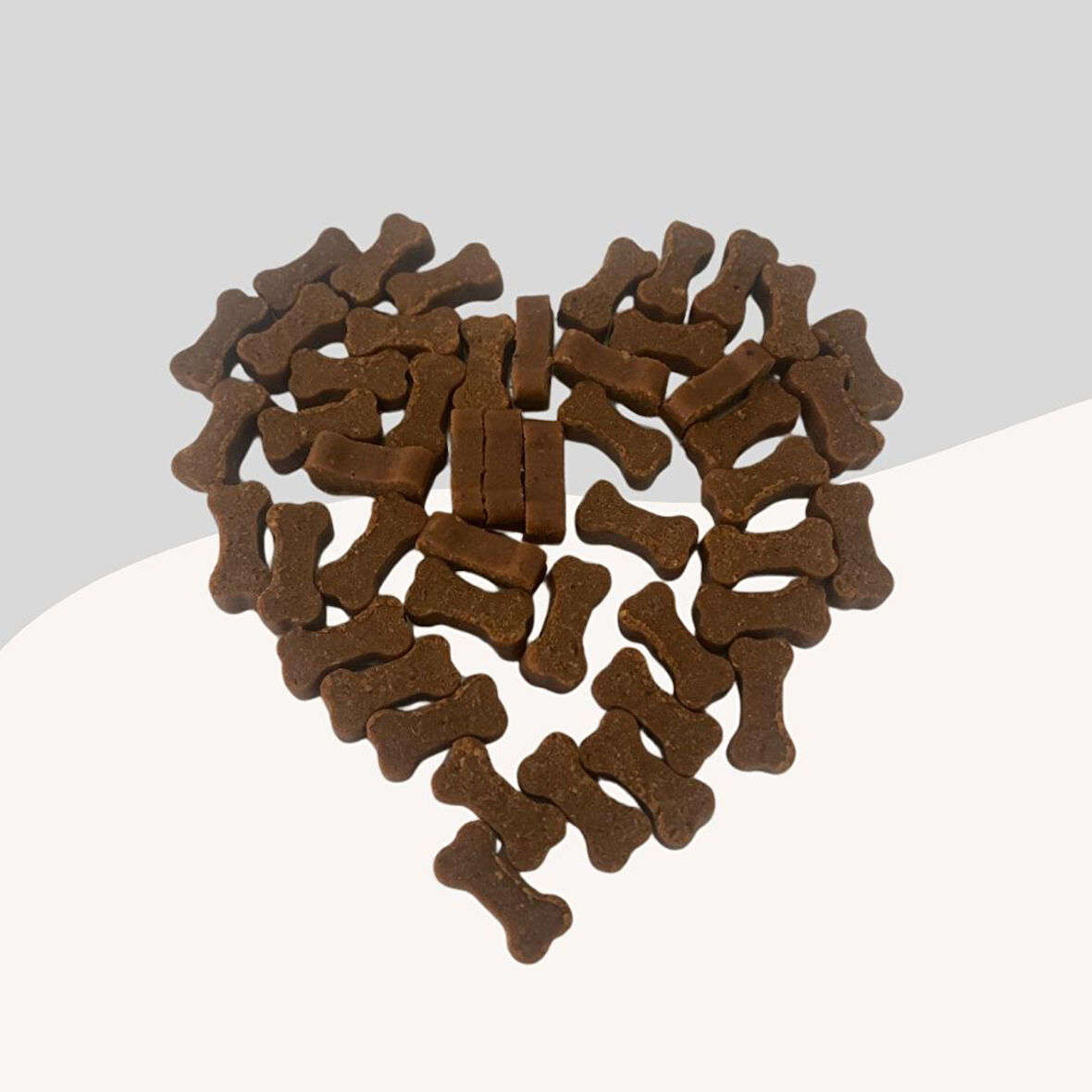 Kuzu Aromalı Yumuşak Köpek Ödülü 240Gr
