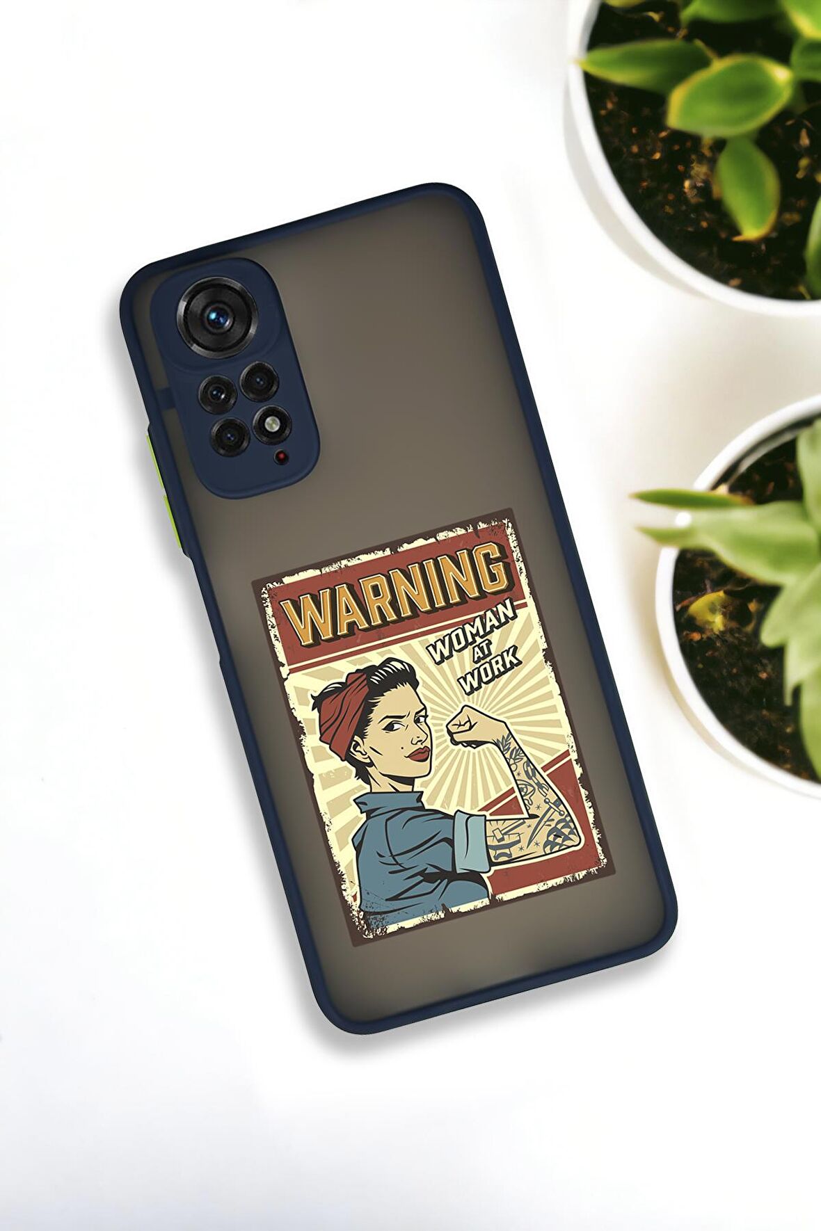 Xiaomi Redmi Note 11 Uyumlu Women At Work Desenli Buzlu Şeffaf Lüx Telefon Kılıfı