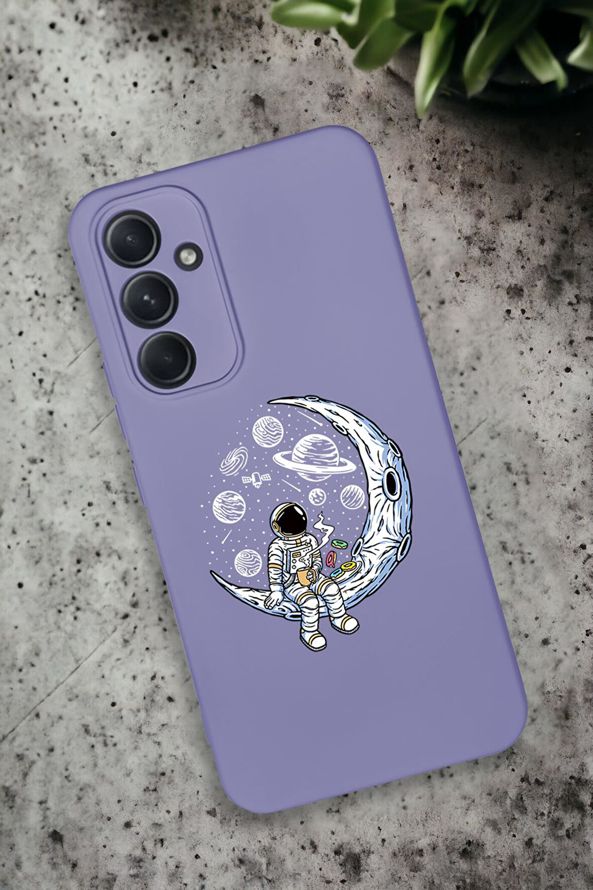 Samsung Galaxy A54 Uyumlu Keyifli Astronot Desenli Premium Silikonlu Lansman Telefon Kılıfı