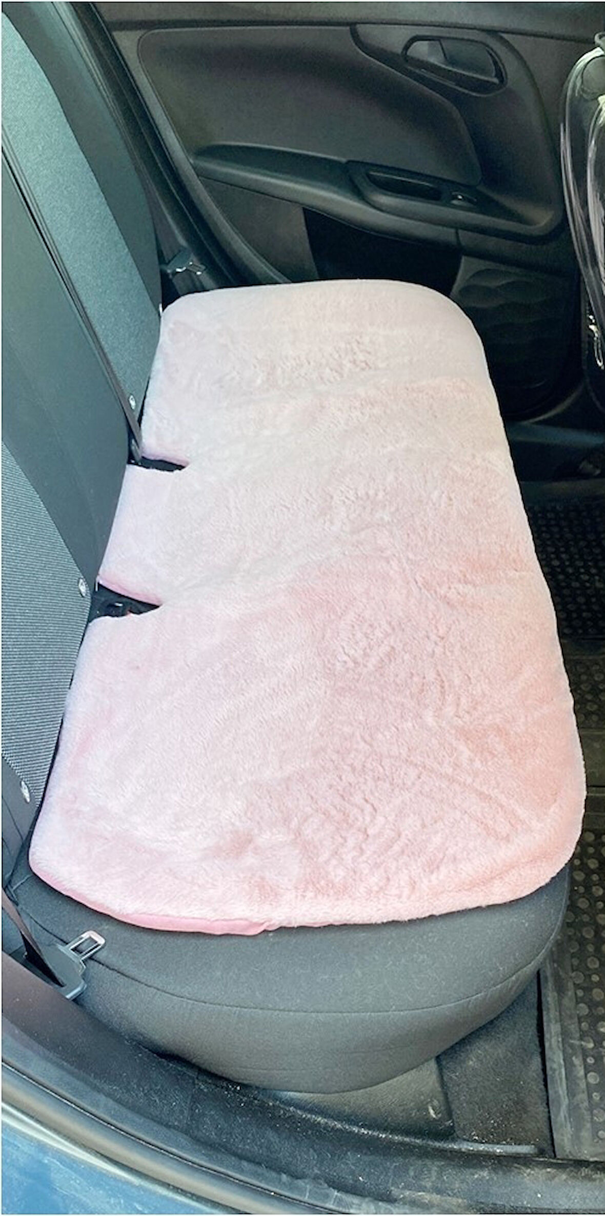 Yumuşak Tüylü Peluş Serme Oto Koltuk Koruyucu Minder Arka Pudra Pembe