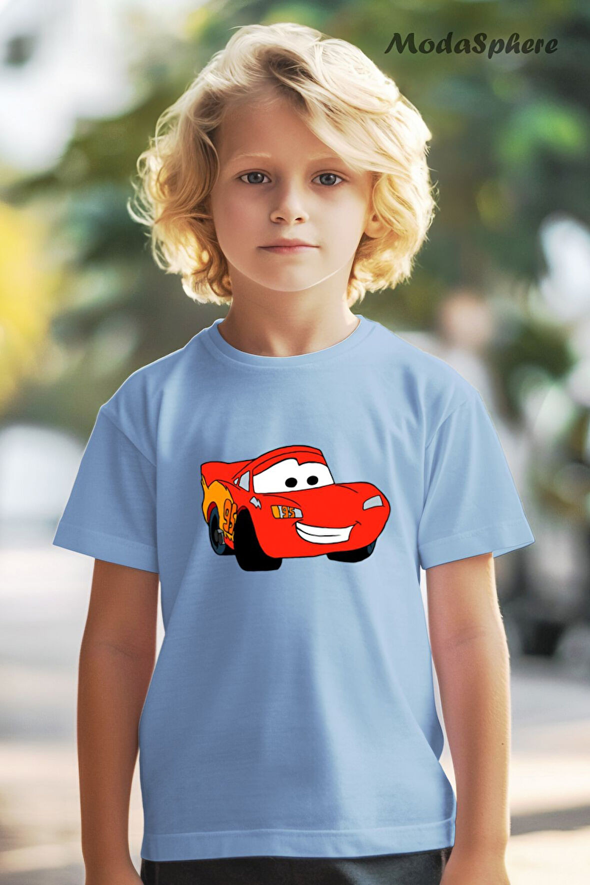 ŞİMŞEK MCQUEEN KIRMIZI ARABA BASKILI OVERSIZE TİŞÖRT