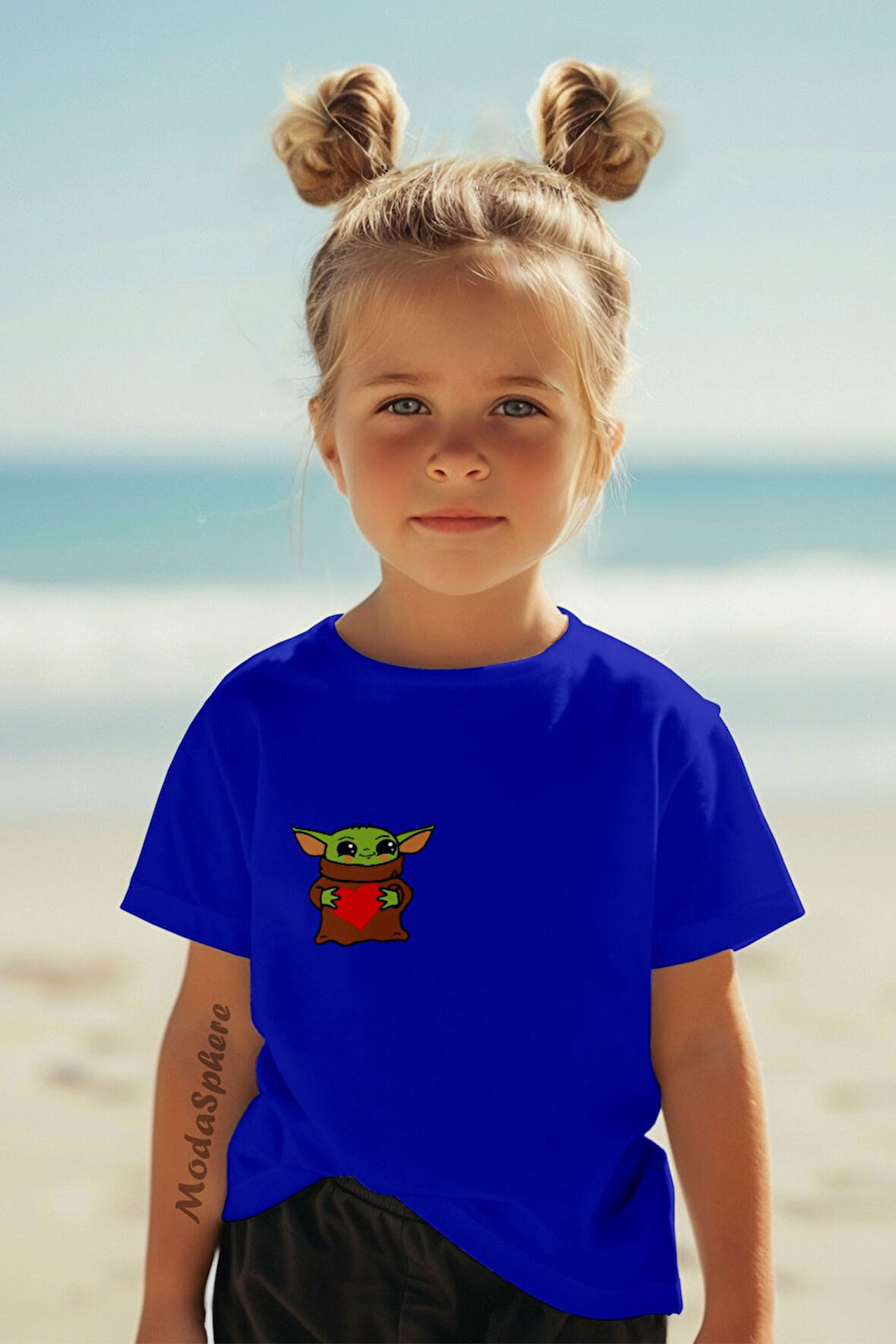 BABY YODA BASKILI BİSİKLET YAKA KISA KOLLU ÇOCUK TİŞÖRT