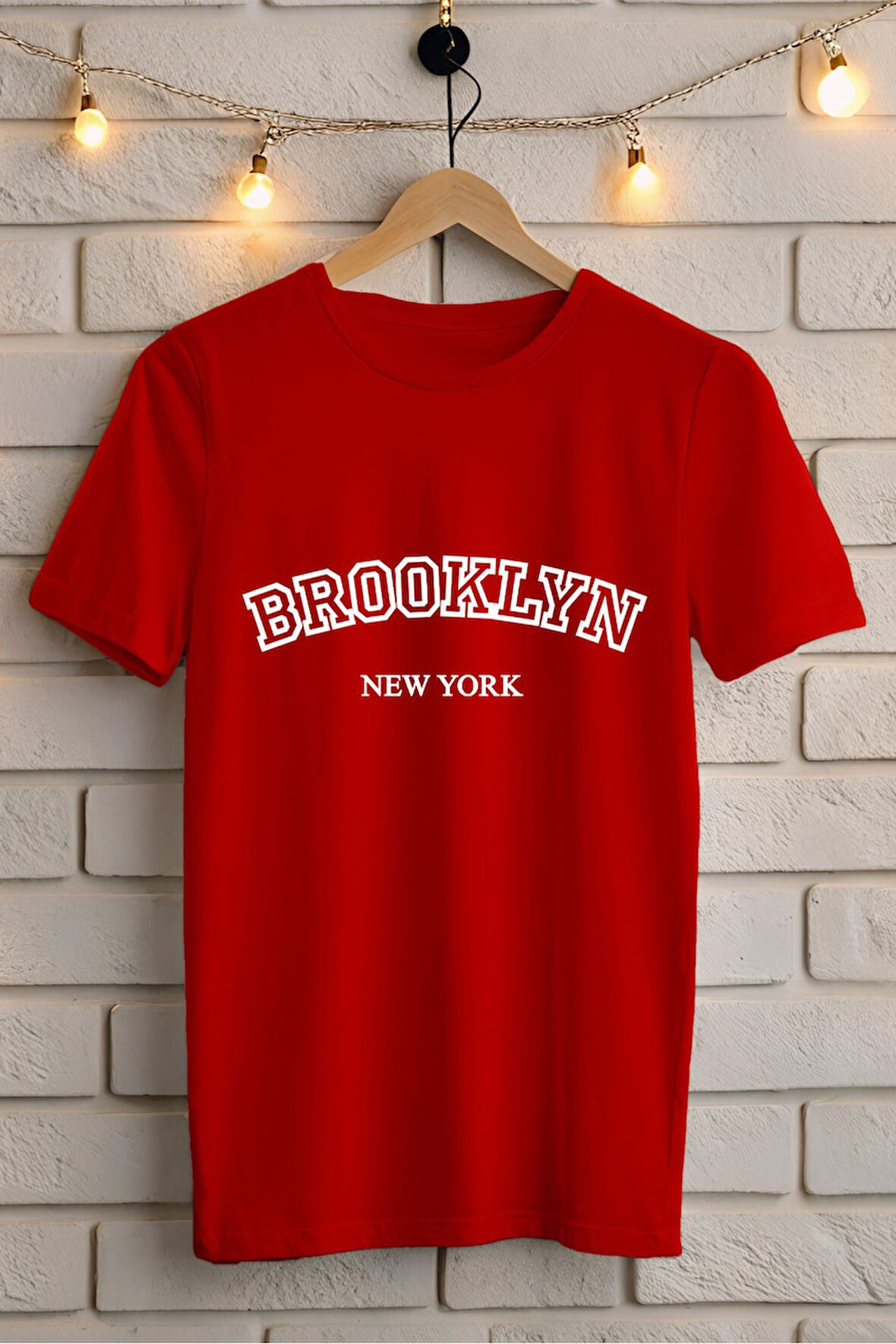 BROOKLYN BASKILI BİSİKLET YAKA KISA KOLLU UNISEX TİŞÖRT