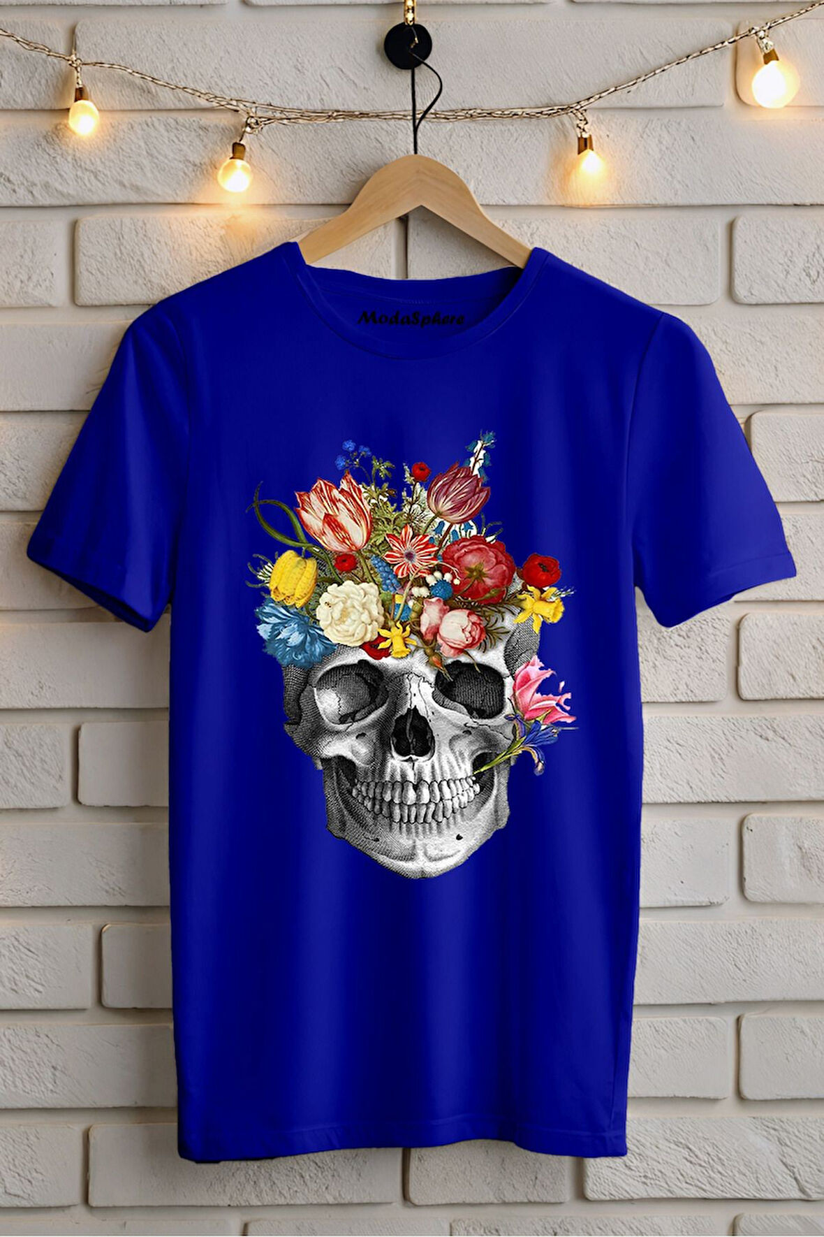 ÇİÇEKLİ KURUKAFA BASKILI BİSİKLET YAKA KISA KOLLU UNISEX TİŞÖRT