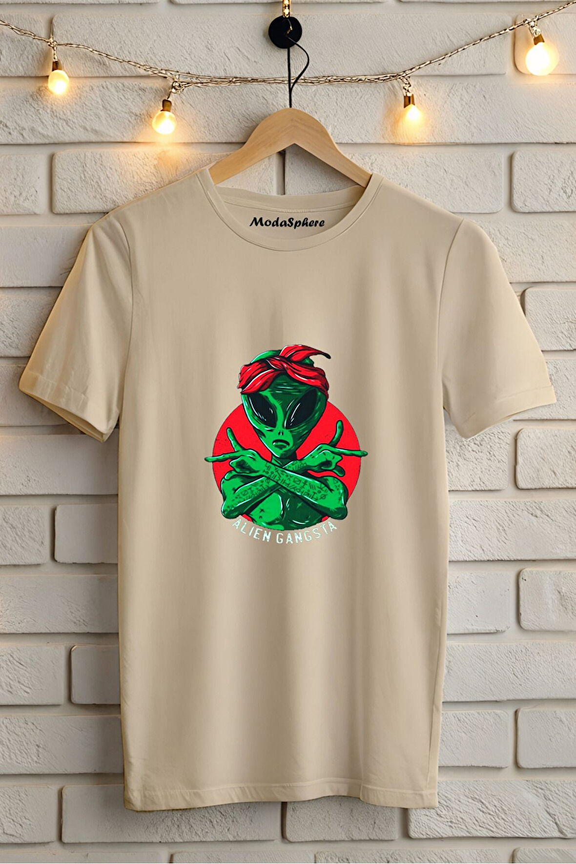 UZAYLI BASKILI BİSİKLET YAKA KISA KOLLU UNISEX TİŞÖRT
