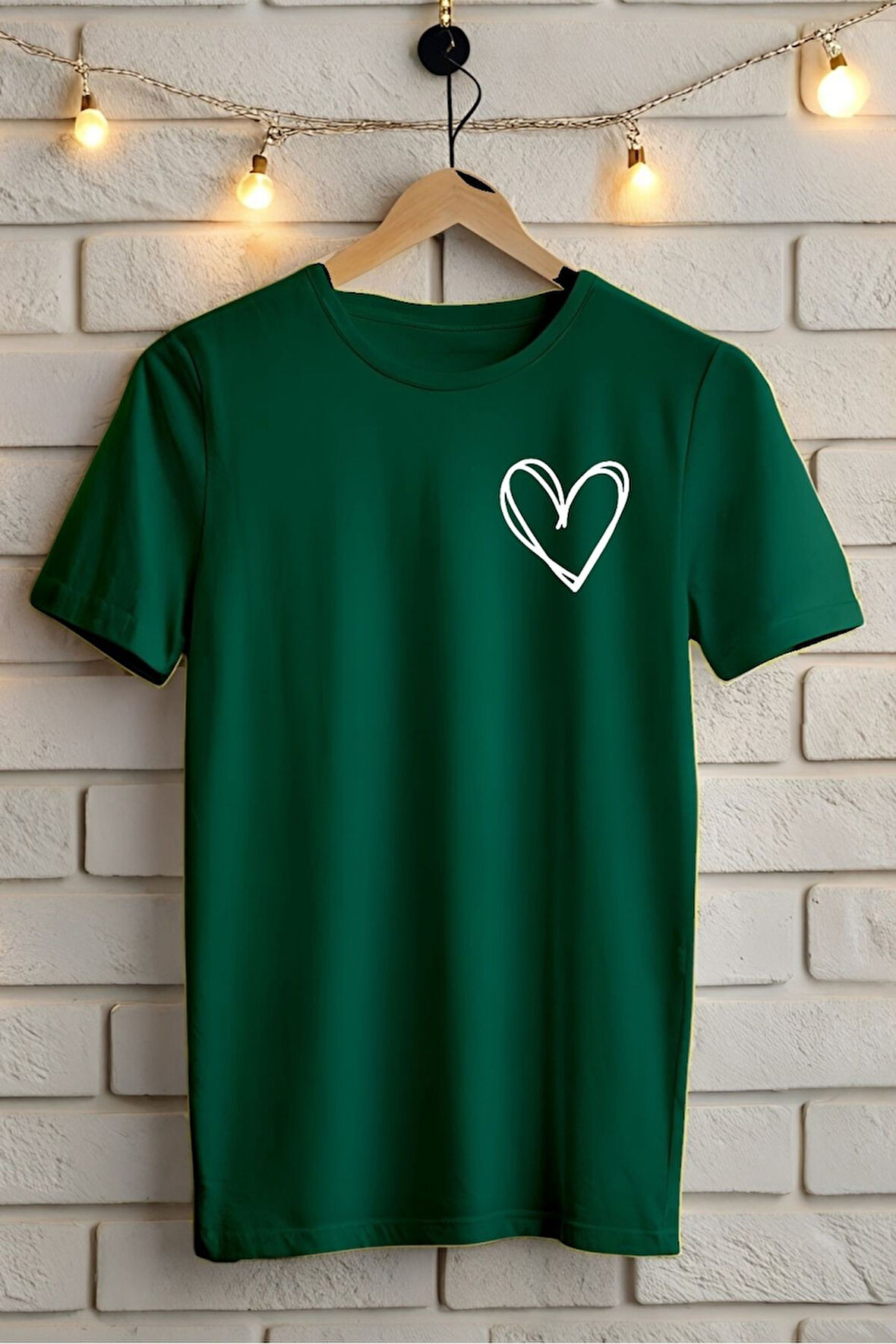 Minimal Kalp Baskılı Unisex Oversize Tişört