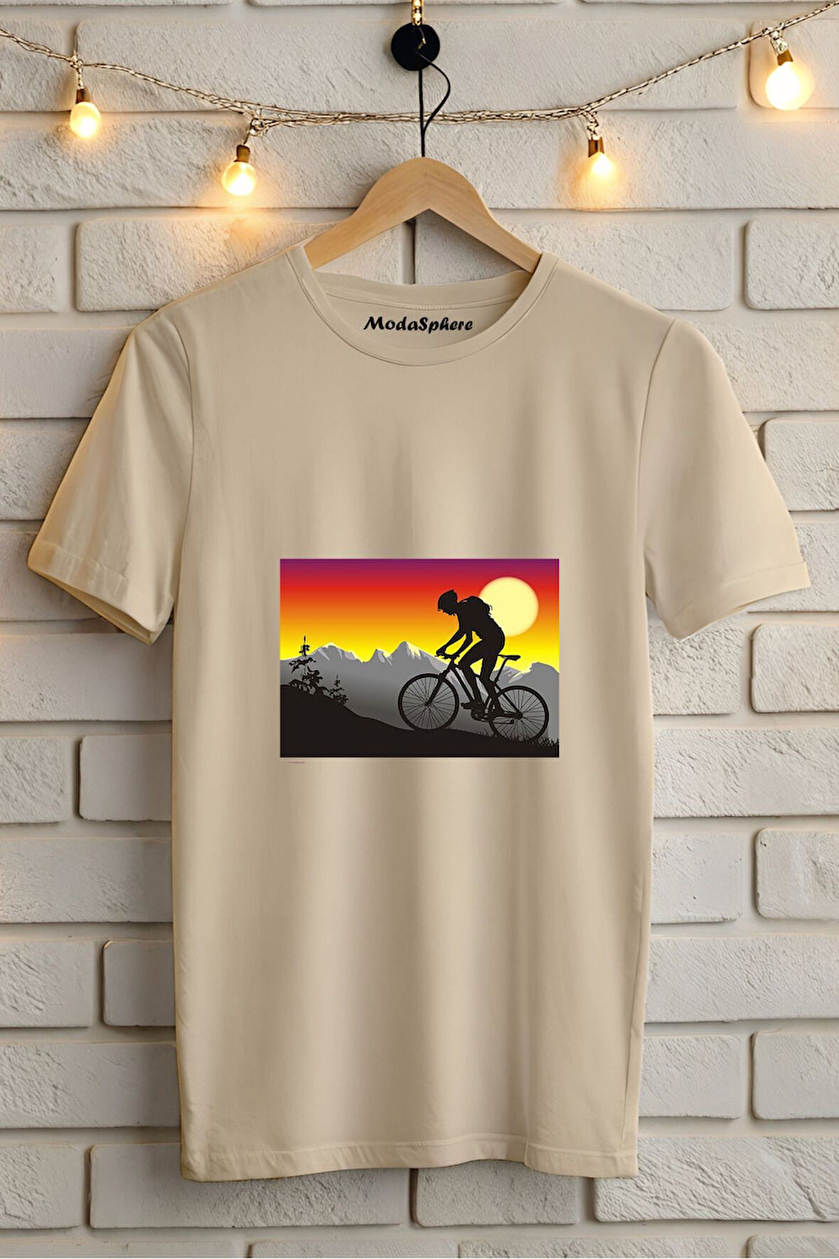 BASKILI BİSİKLET YAKA KISA KOLLU TİŞÖRT