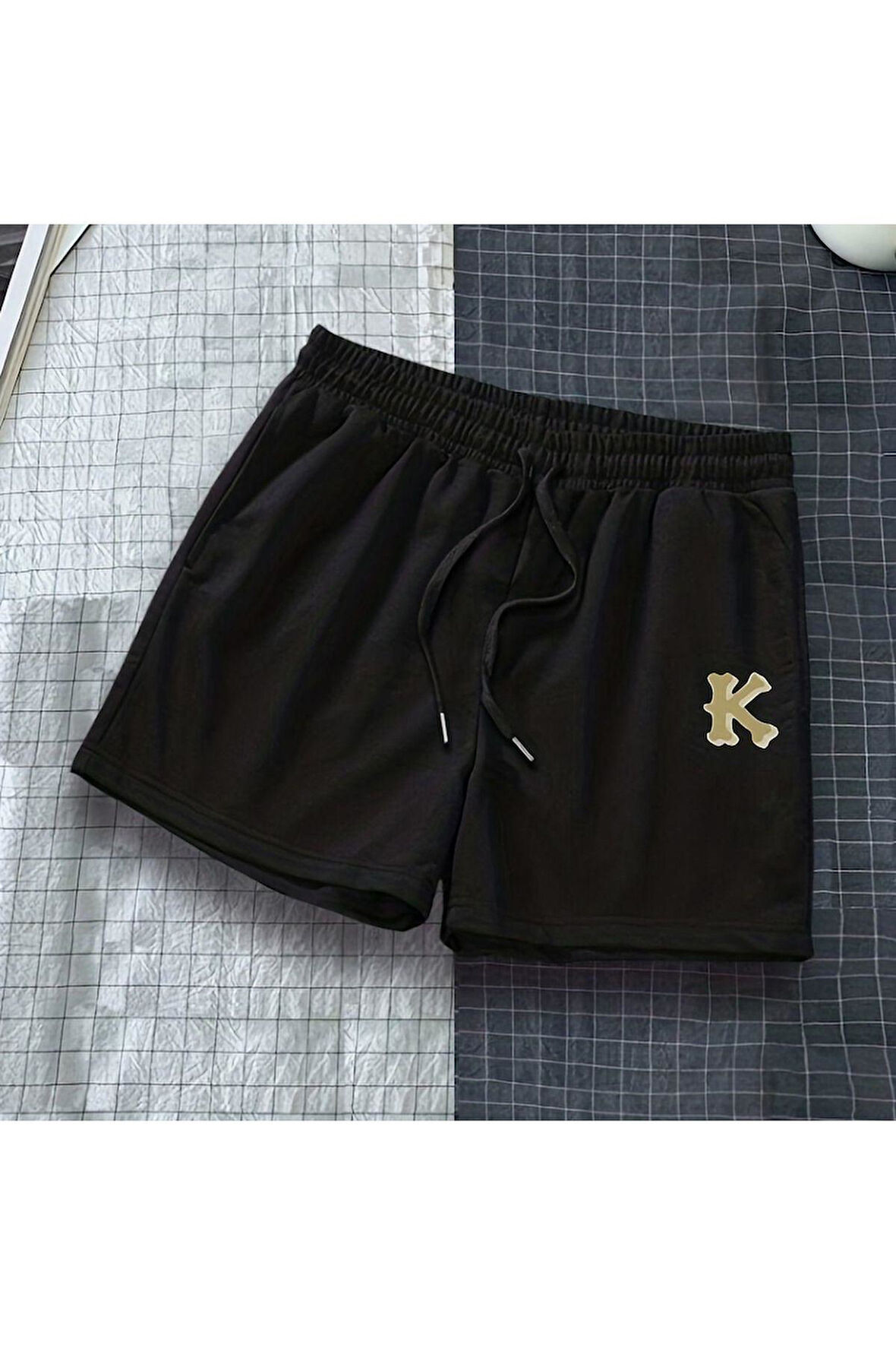 Unisex K Baskılı Şort