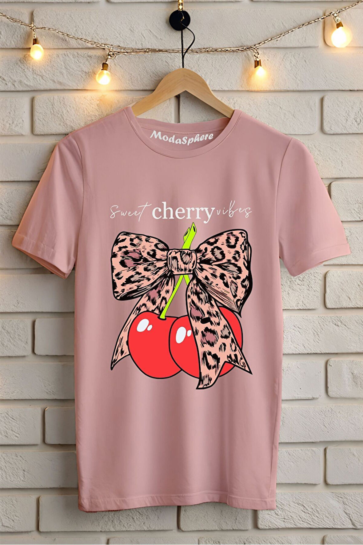 Sweet Cherry Baskılı Unisex Tişört