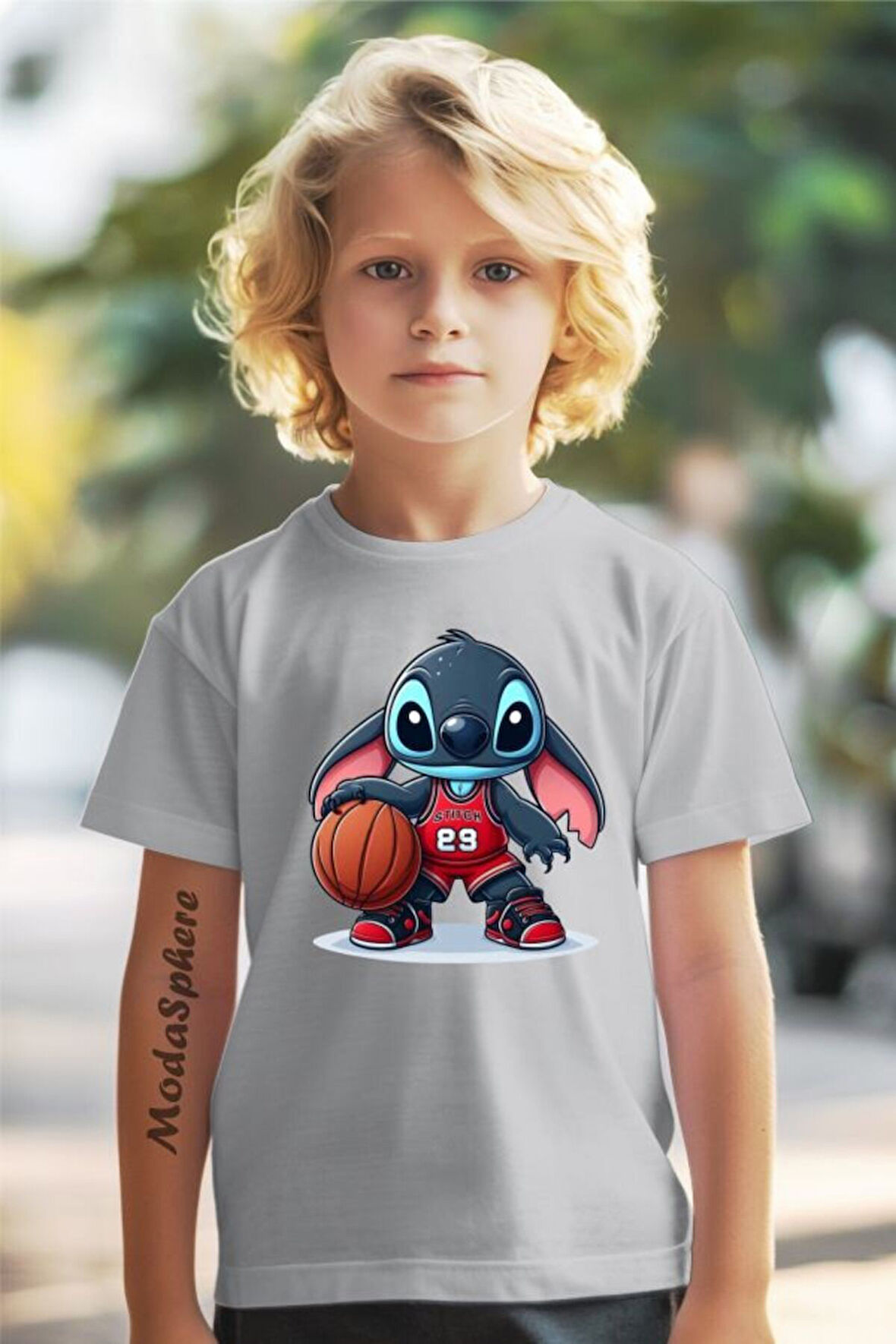 BASKETBOLCU STITCH BASKILI BİSİKLET YAKA KISA KOLLU ÇOCUK TİŞÖRT