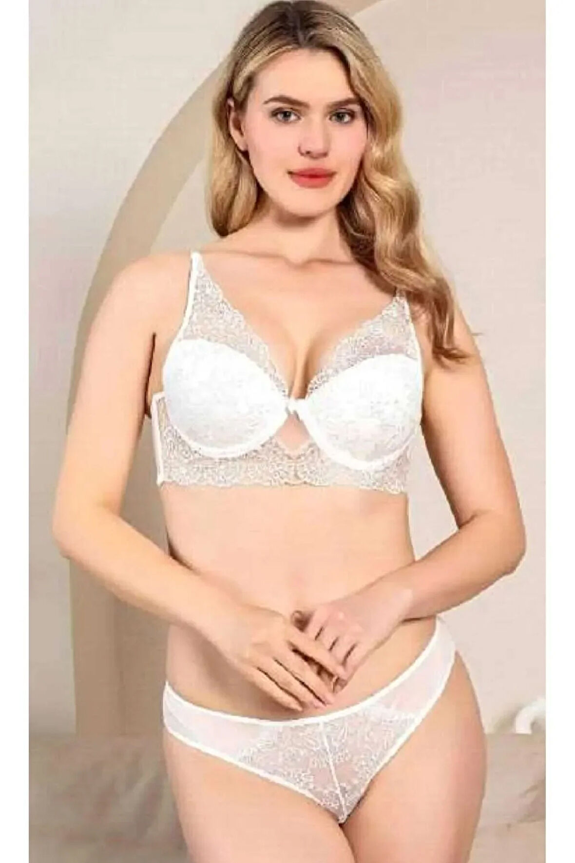 4358 Desteksiz Sütyen Takım