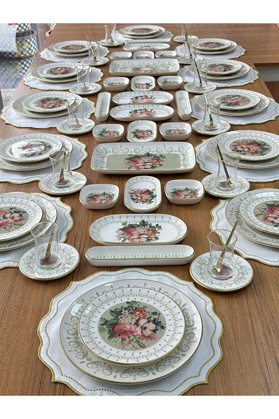 Kahvaltı Takımı 94 Parça 12 Kişilik Glorya