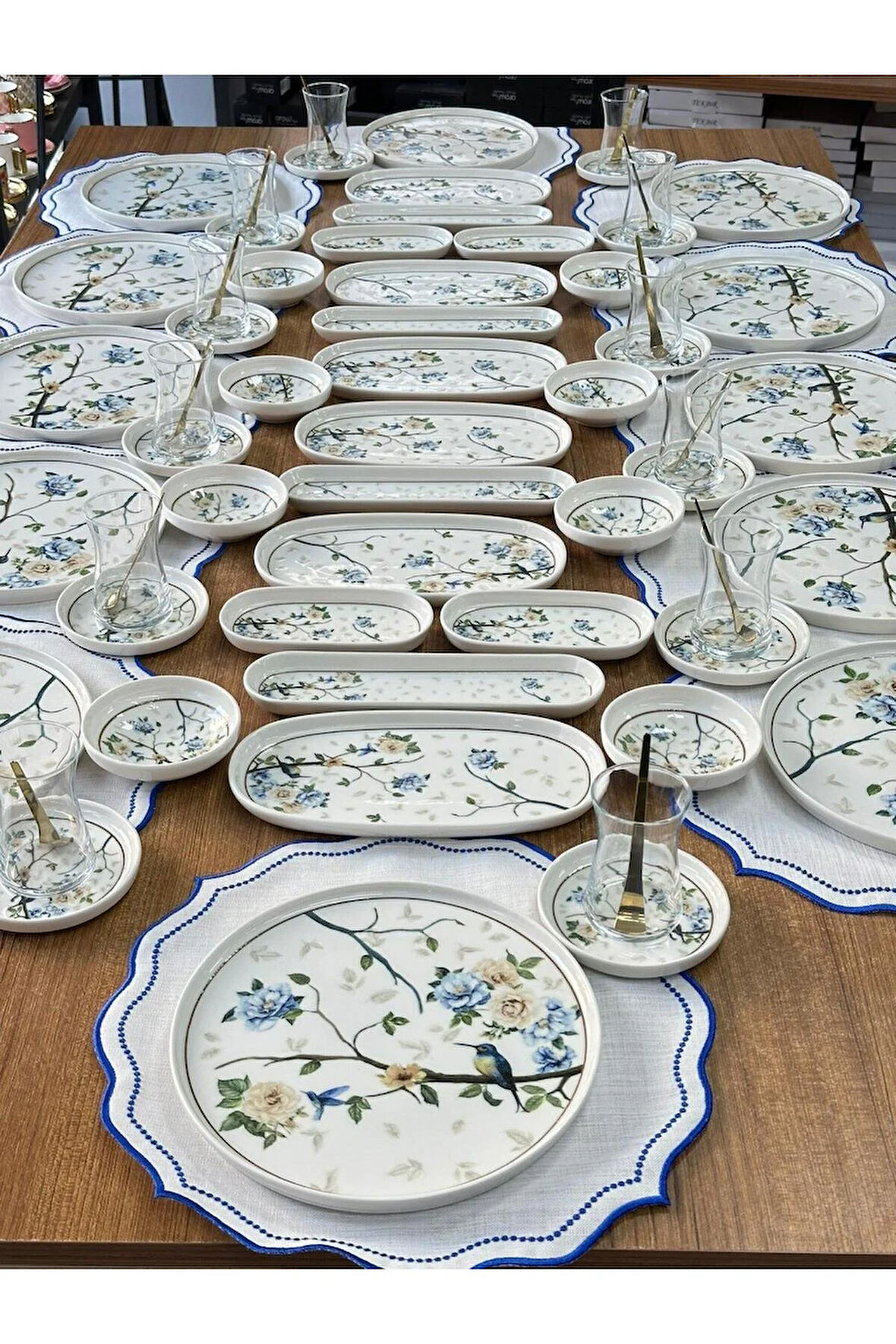 Kahvaltı Takımı 82 Parça 12 Kişilik Fly / Porselen / Sofra / Sunum