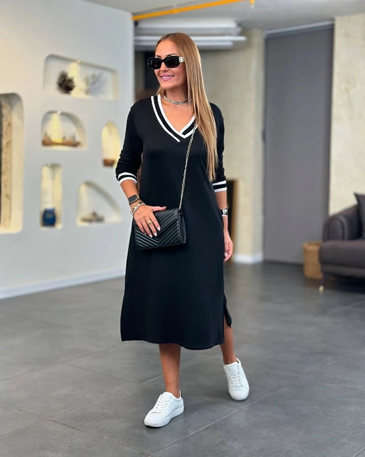 MDB Kadın Uzun Kollu V Ribana Yakalı Yanlardan Yırtmaçlı Midi Viskon Iki Iplik Elbise