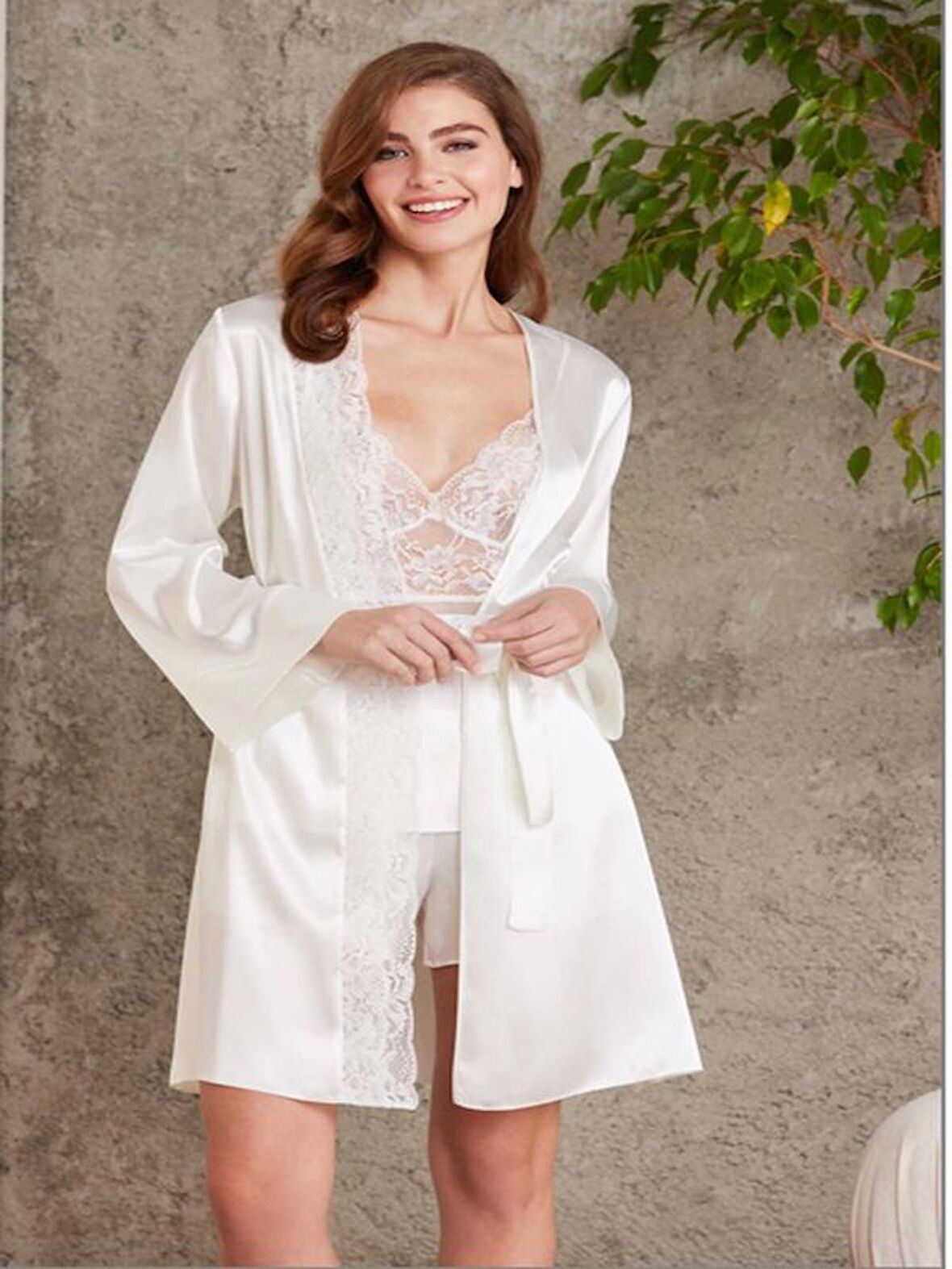  Saten Gecelik Sabahlık  Şort Takım 4Lü Gelin Çeyiz Seti - 7015