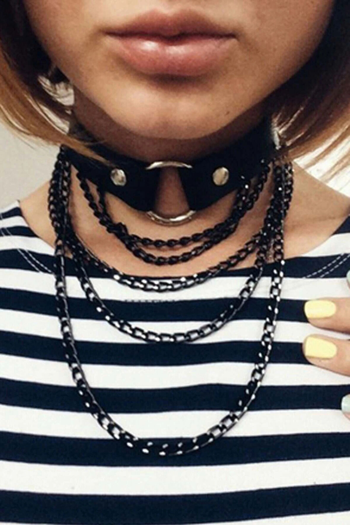 Siyah Zincir Detaylı Deri Choker - APFT664