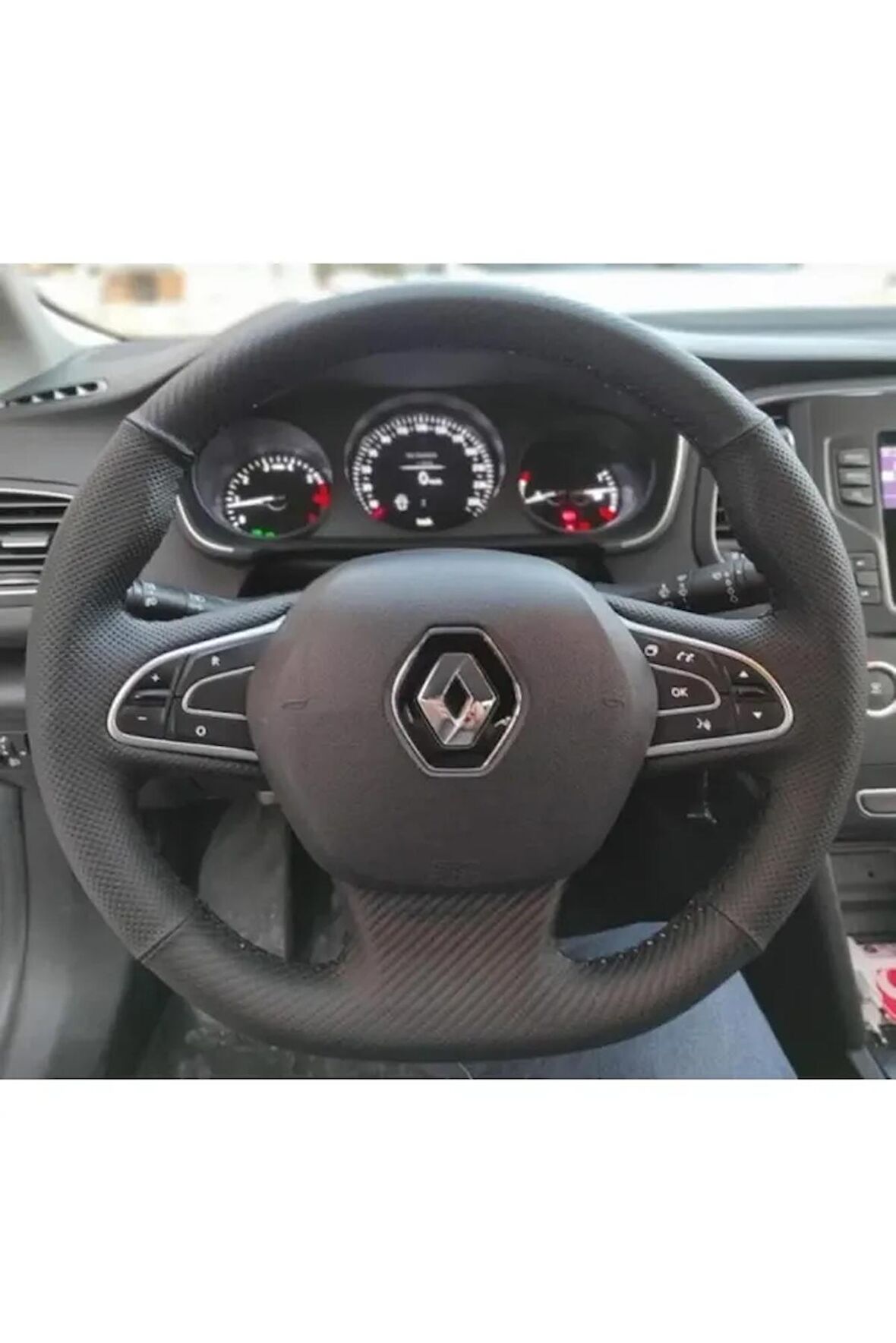 Renault Megane 4 Uyumlu Araca Özel Direksiyon Kılıfı (NOKTALI-CARBON) PLASTİK DİREKSYON