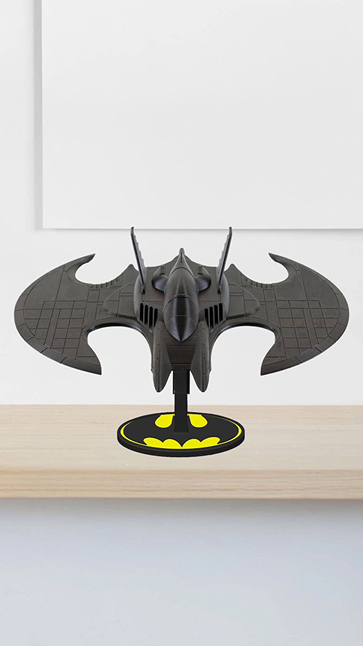 Batman Hava Aracı Koleksiyonluk Model - Gökyüzünün Karanlık Şövalyesi