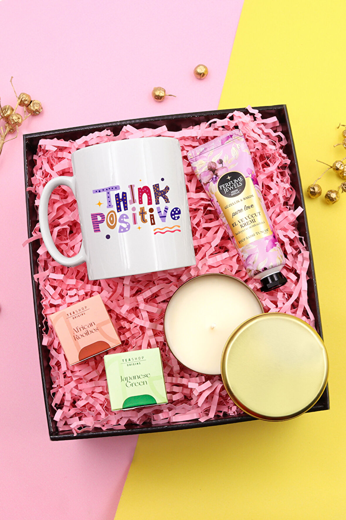 Motto Kupa & Eyüp Sabri Tuncer Krem & Gold Metal Mum & 2'li Teashop Bitki Çayı Hediye Seti