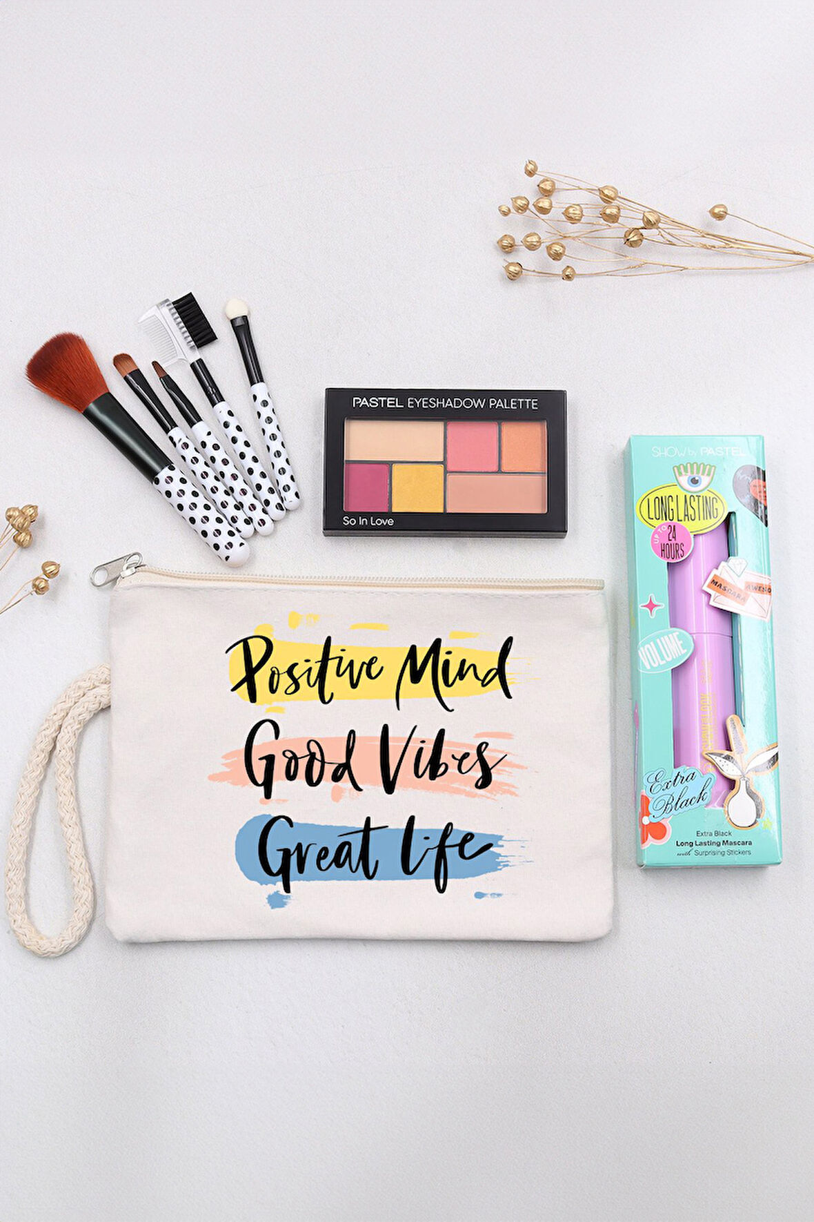 Motto Ham Bez El Çantası & 5'li Mini Makyaj Fırçası & Pastel Far Paleti & Pastel Maskara Hediye Seti