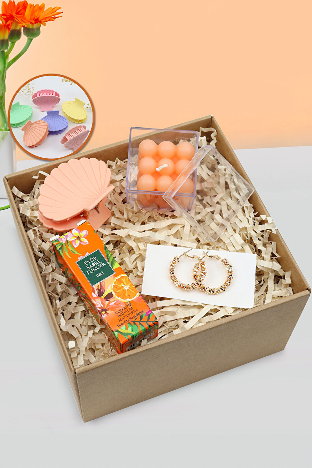 Mini Kolonya & Kutulu Bubble Mum & Renkli İstiridye Mandal Toka & Tırtıklı Halka Küpe Hediye Seti