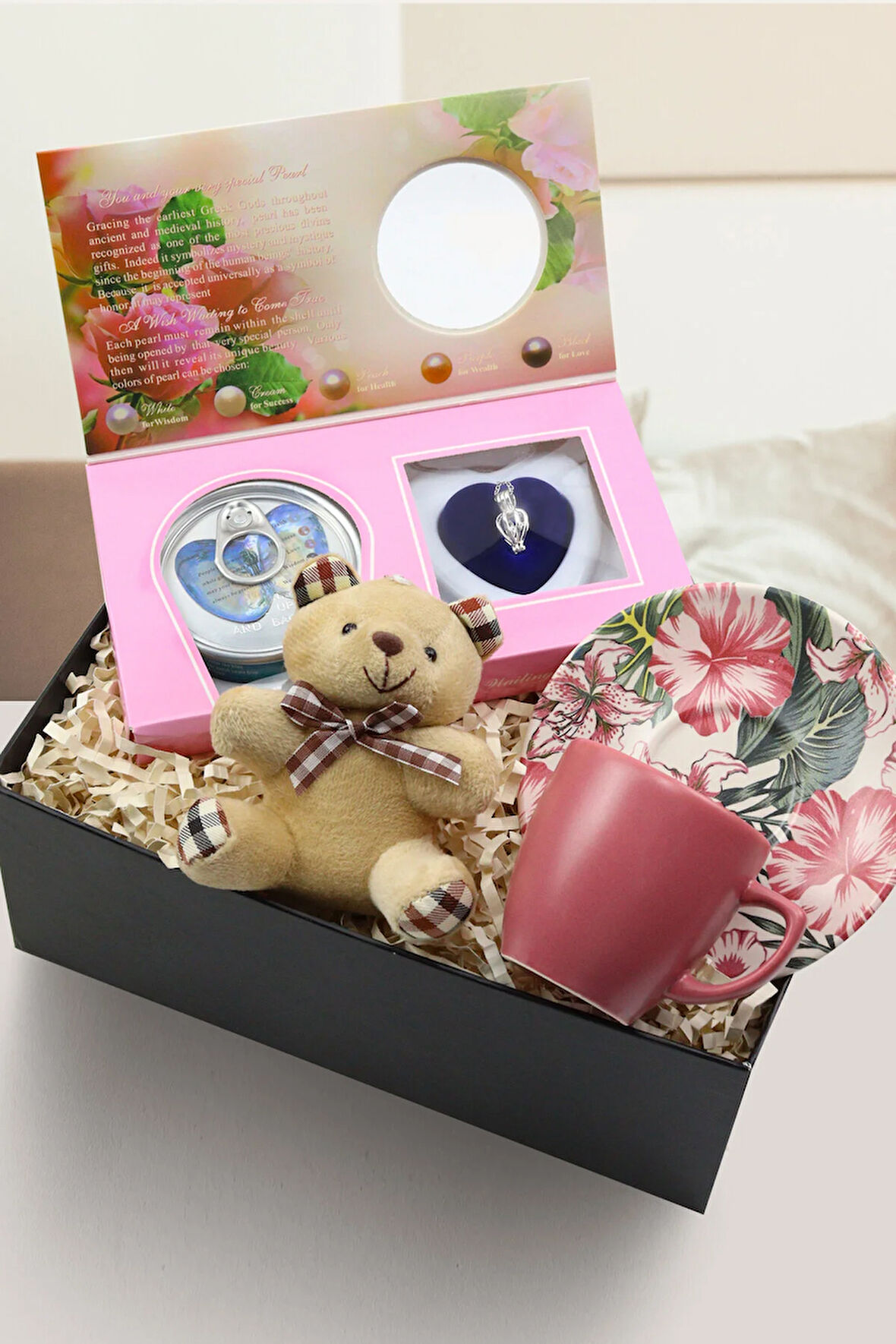 İstiridye İçinde Gerçek Kültür İnci Kolye & Ayıcık Anahtarlık & Türk Kahvesi Fincanı Hediye Seti