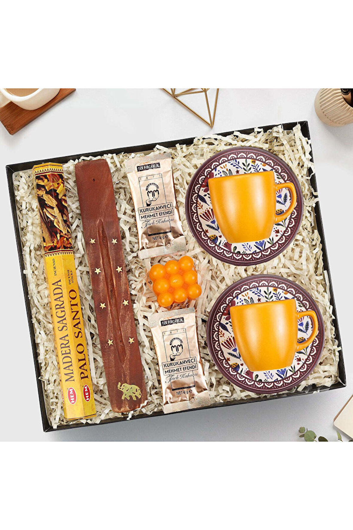 Palo Santo Tütsü & Turuncu Fincan Hediye Seti
