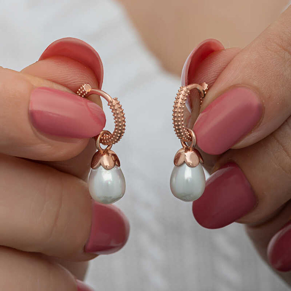 925 Ayar Gümüş Rose Damla İnci Kadın Küpe