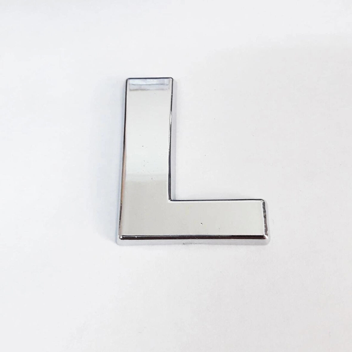 Cemax L Harfi  3,75 cm Krom Yapışkanlı