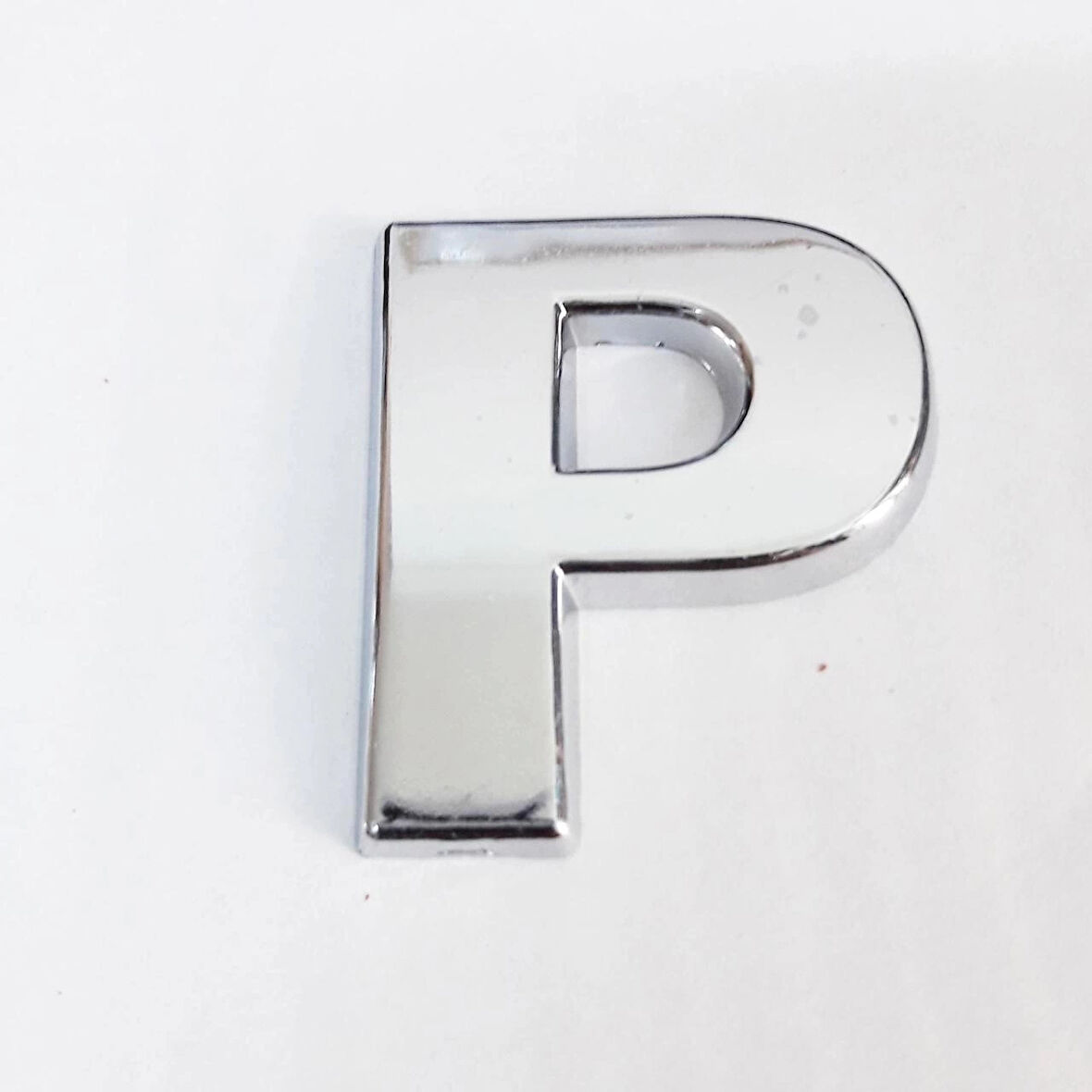 Cemax P Harfi  3,75 cm Krom Yapışkanlı