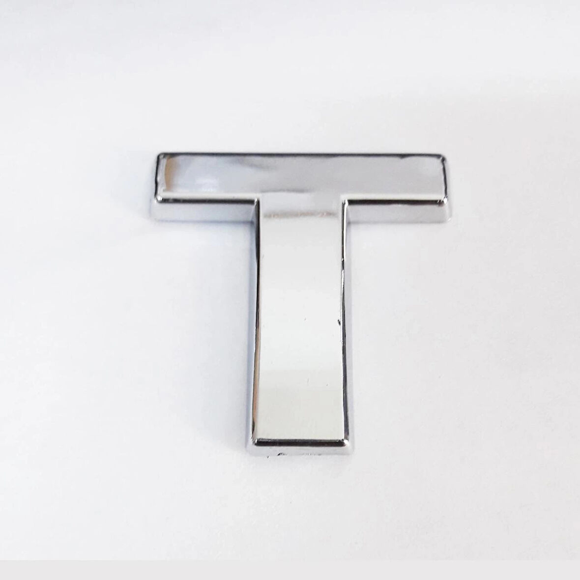 Cemax T Harfi  3,75 cm Krom Yapışkanlı