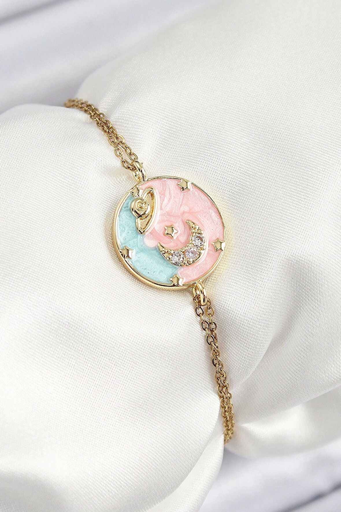 CEYLAN ADAM 316L Çelik Zincir Mineli Sanatsal Portre Zirkon Taşlı Gezegen Model Gold Renk Kadın Bileklik