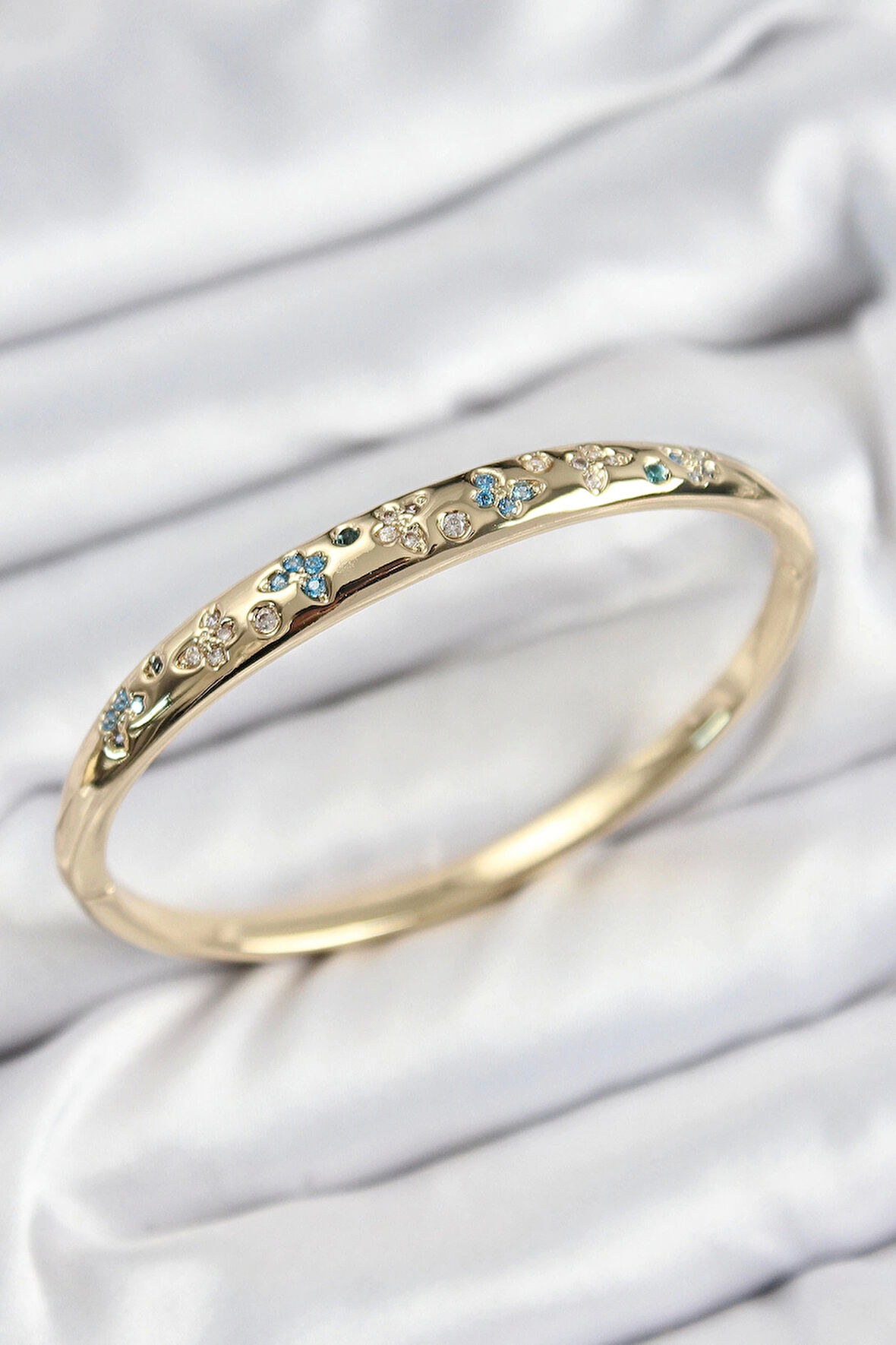 CEYLAN ADAM Pirinç Zirkon Taşlı Kelebek Model Gold Renk Kadın Kelepçe