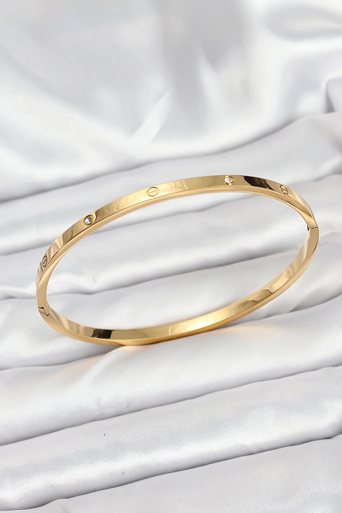 CEYLAN ADAM 316L Çelik Gold Renk Zirkon Taşlı 65 mm İnce Kadın Kelepçe Bileklik