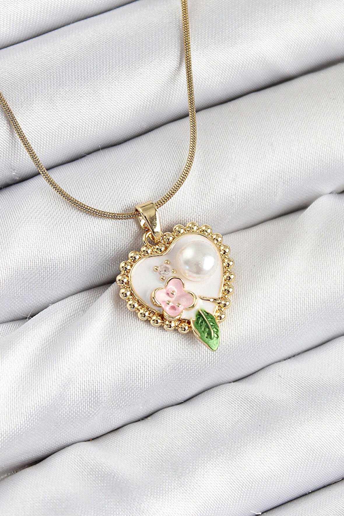 CEYLAN ADAM 316L Çelik Sanatsal Portre Model Gold Renk Kadın Kolye