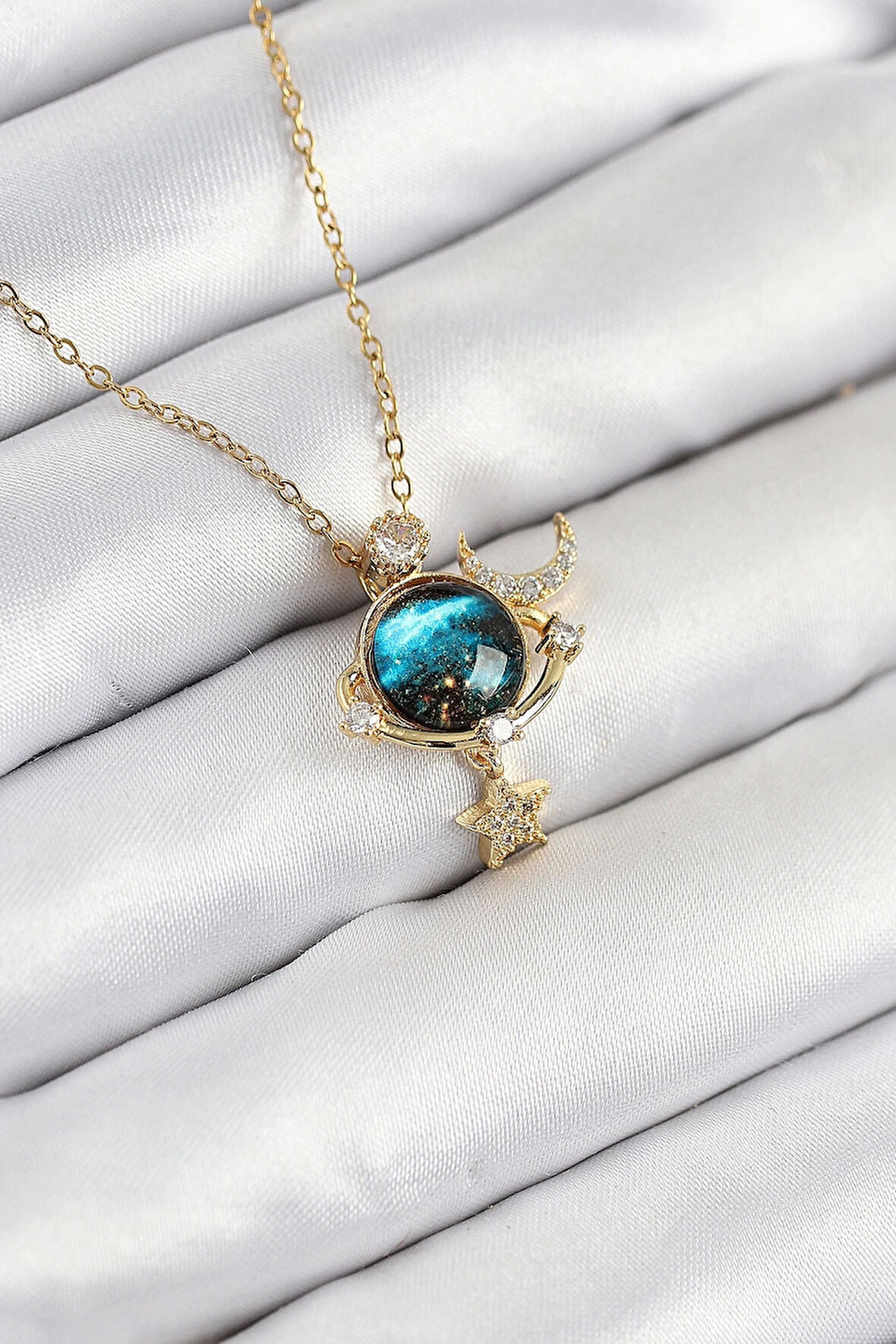 CEYLAN ADAM 316L Çelik Zirkon Taşlı Gezegen Model Gold Renk Kadın Kolye