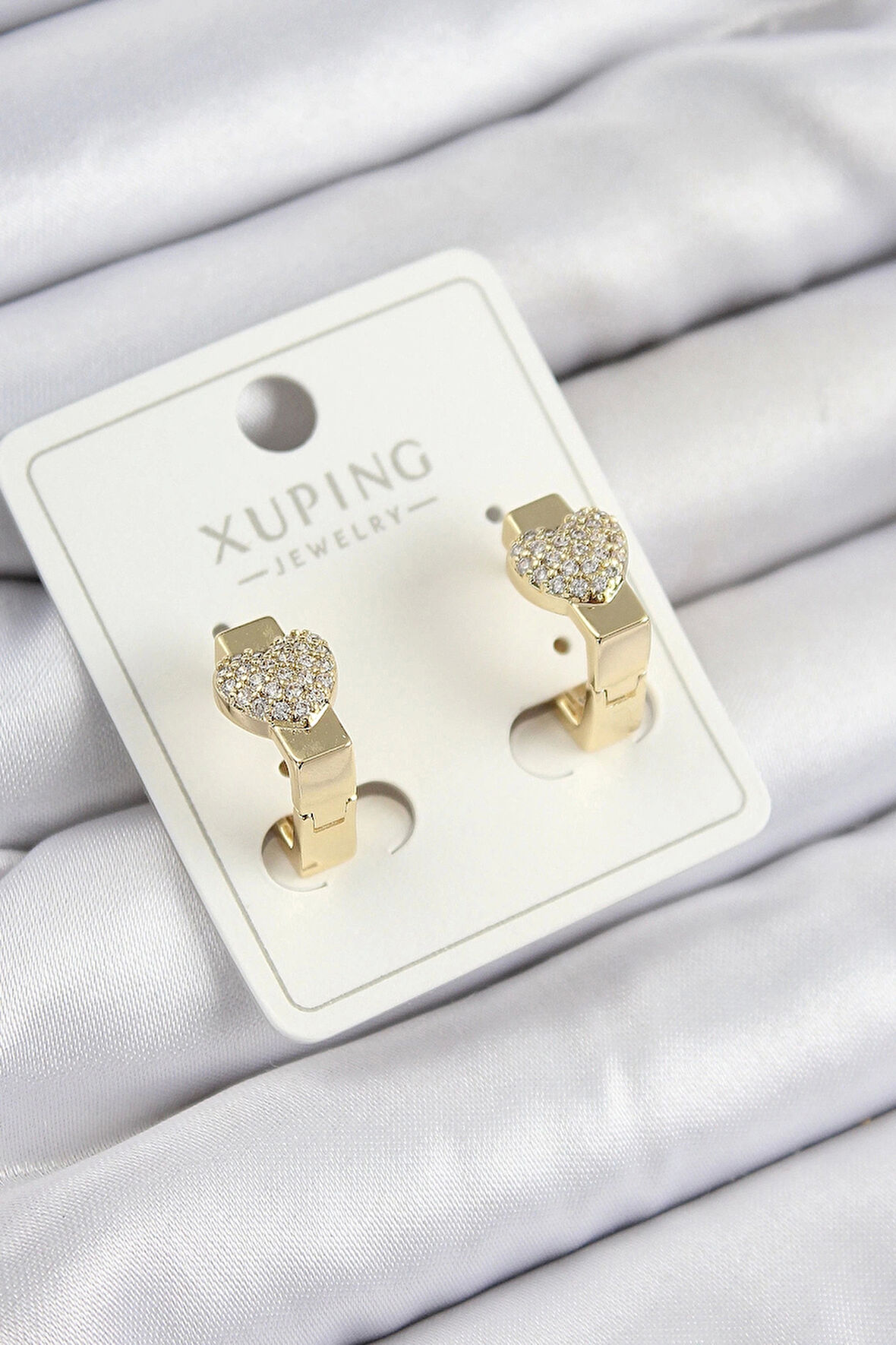 CEYLAN ADAM Xuping Zirkon Taşlı Kalp Model Gold Renk Kadın Küpe