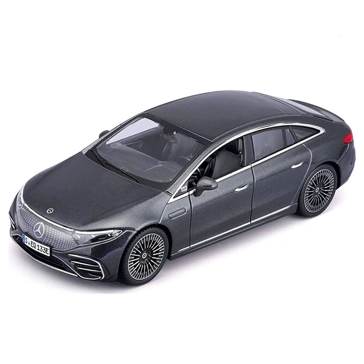 CEYLAN ADAM   Maisto 1:27 EQS by Mercedes-EQ