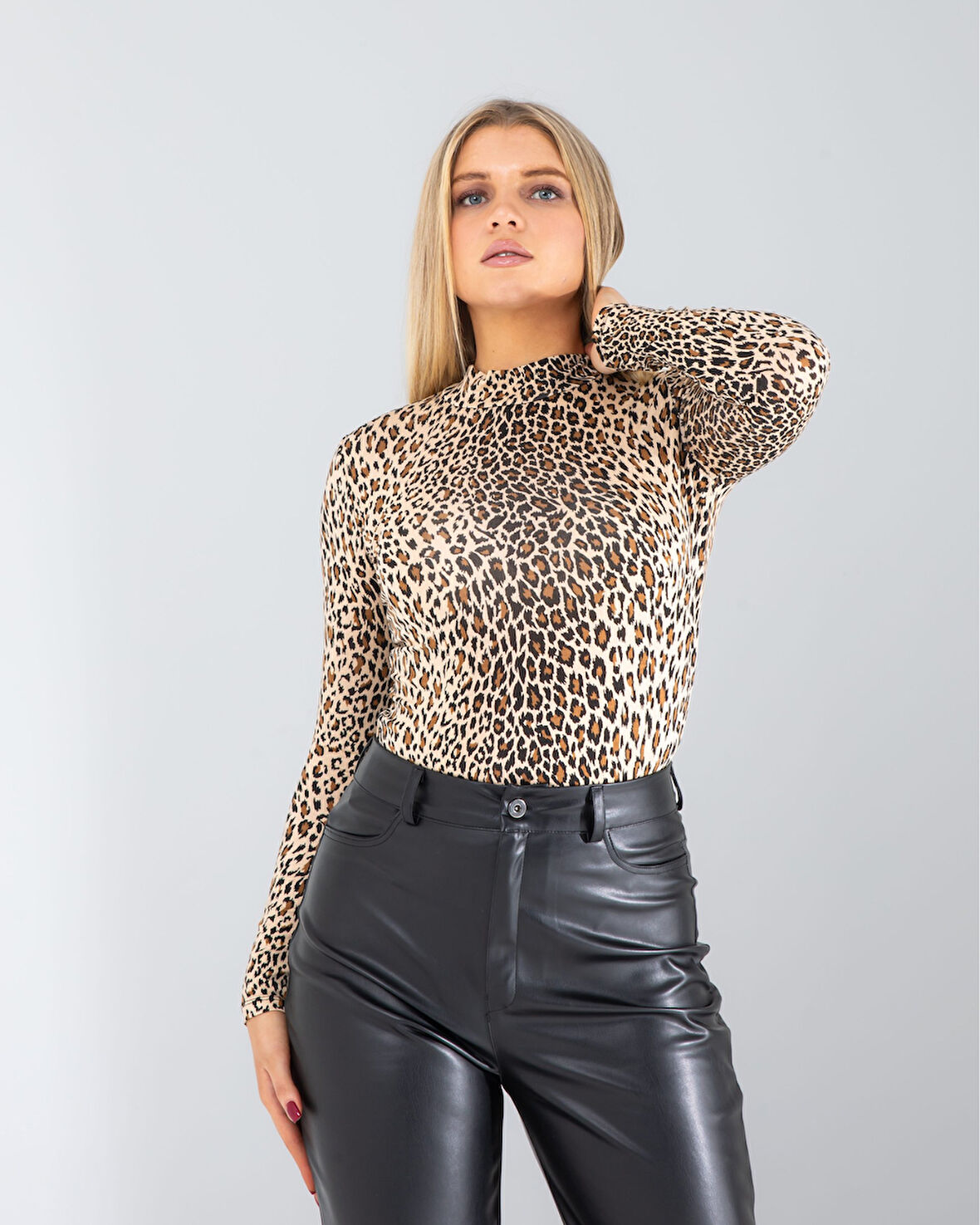 Leopar Uzun Kollu Body