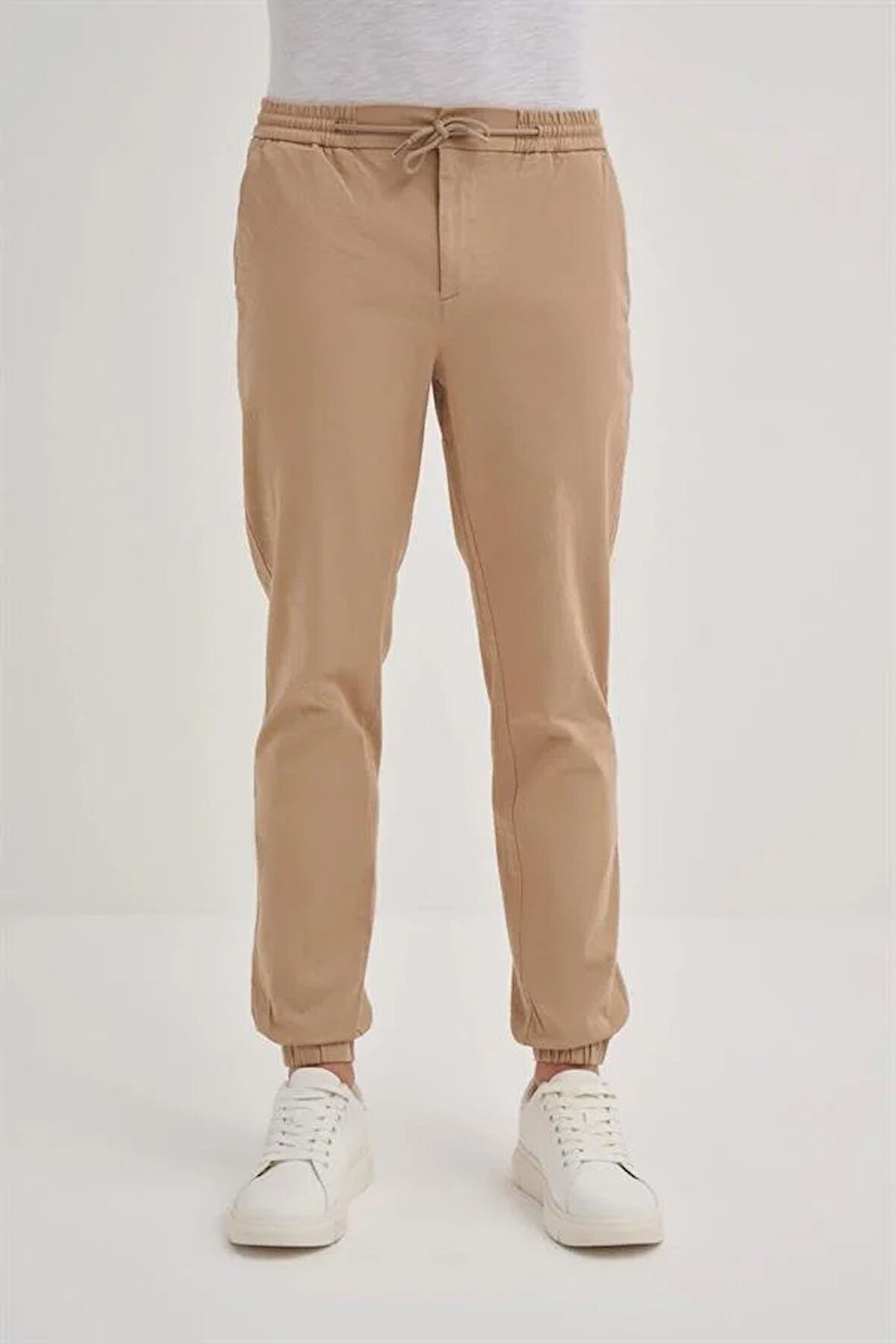 0004 Düğme Kapamalı Beli ve Paçası Lastikli Jogger Erkek Pantolon BEJ