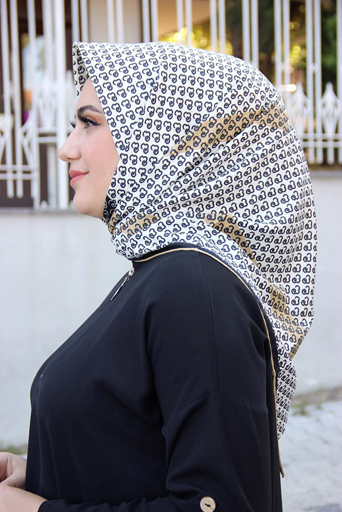 Desenli Eşarp