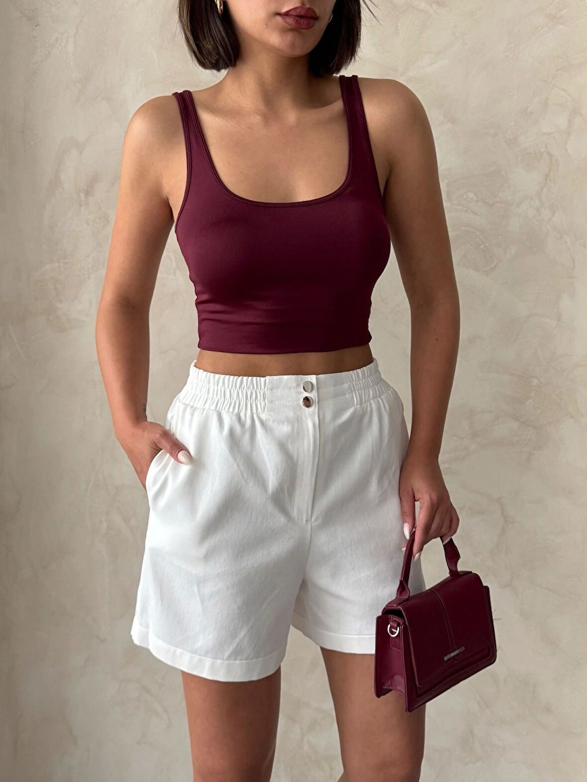 Beli lastikli çift çıtlı şort