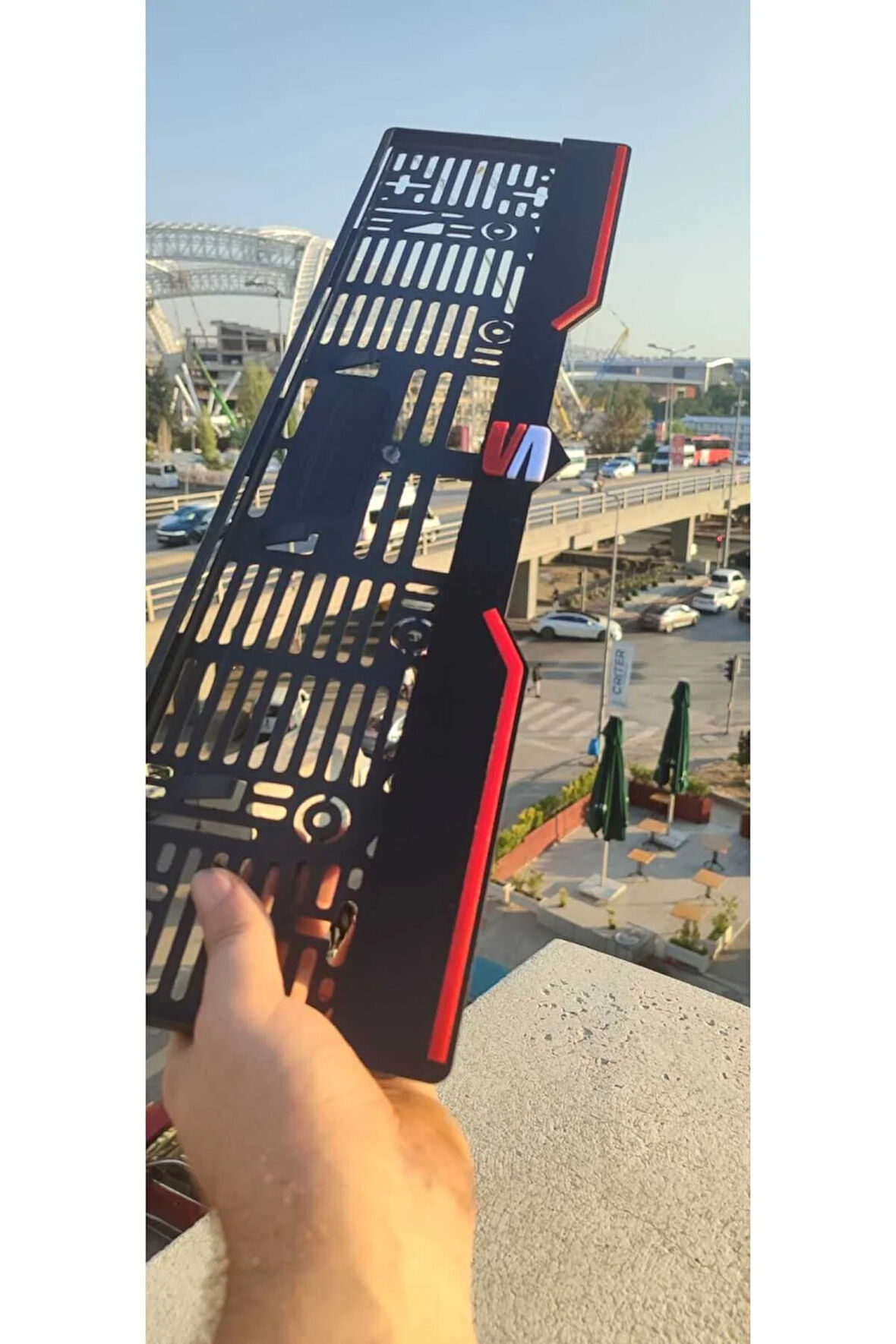 Seat Model Uyumlu Kırmızı Çizgili Pleksi Piona Black Plakalık