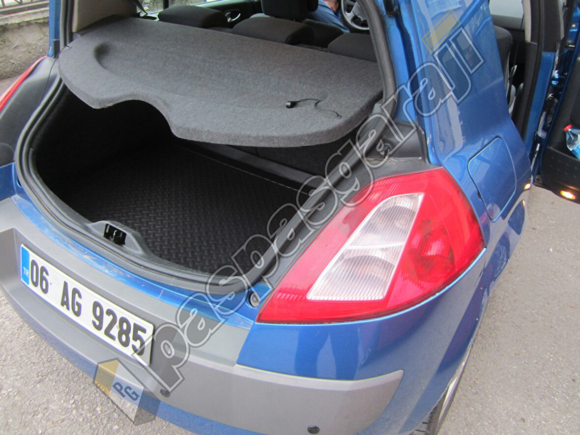 Renault Megane 2 HB Bagaj Havuzu 2004-2009 Arası