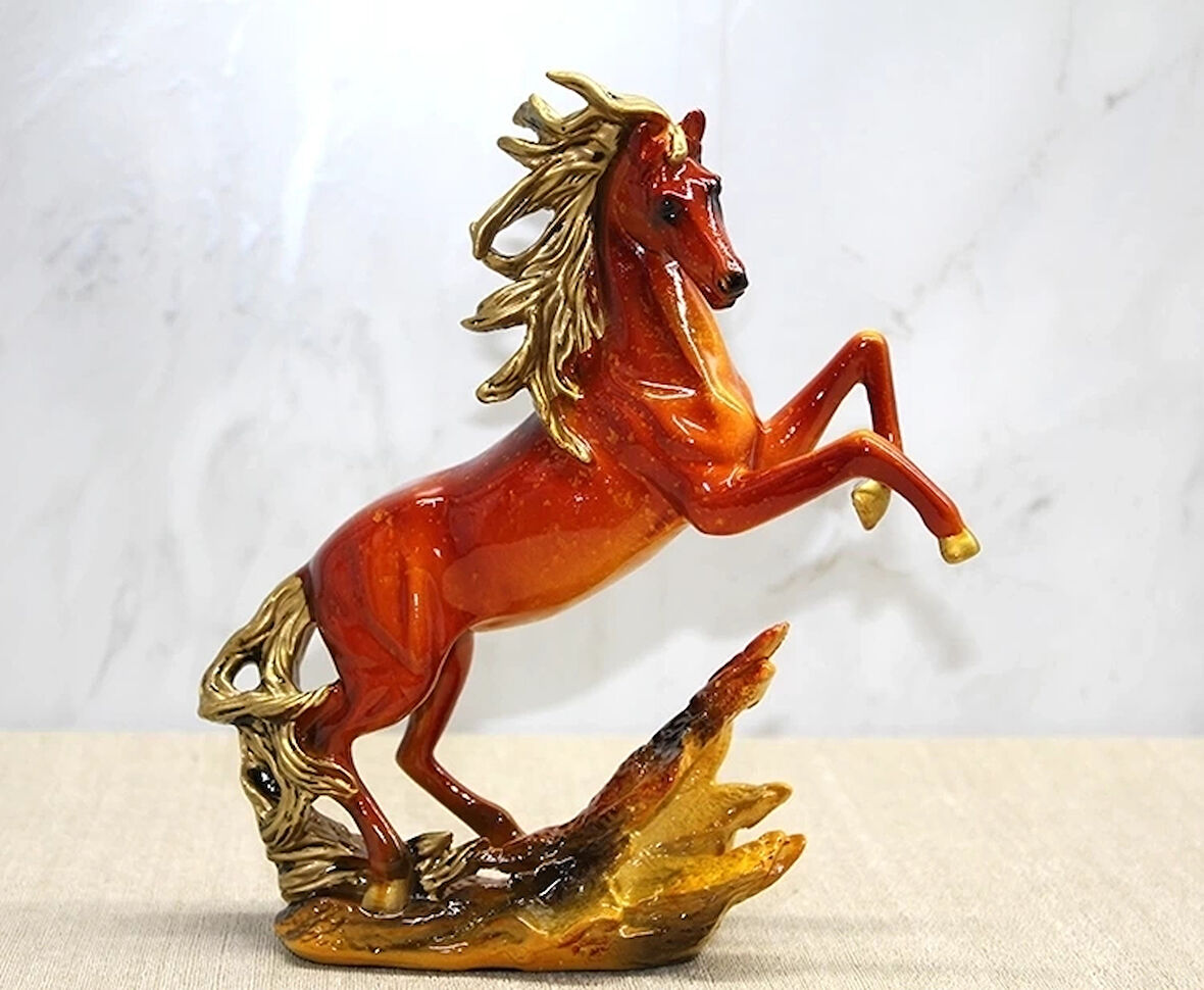 CEYLAN ADAM Polyester Şahlanmış At Figürü Alk4590