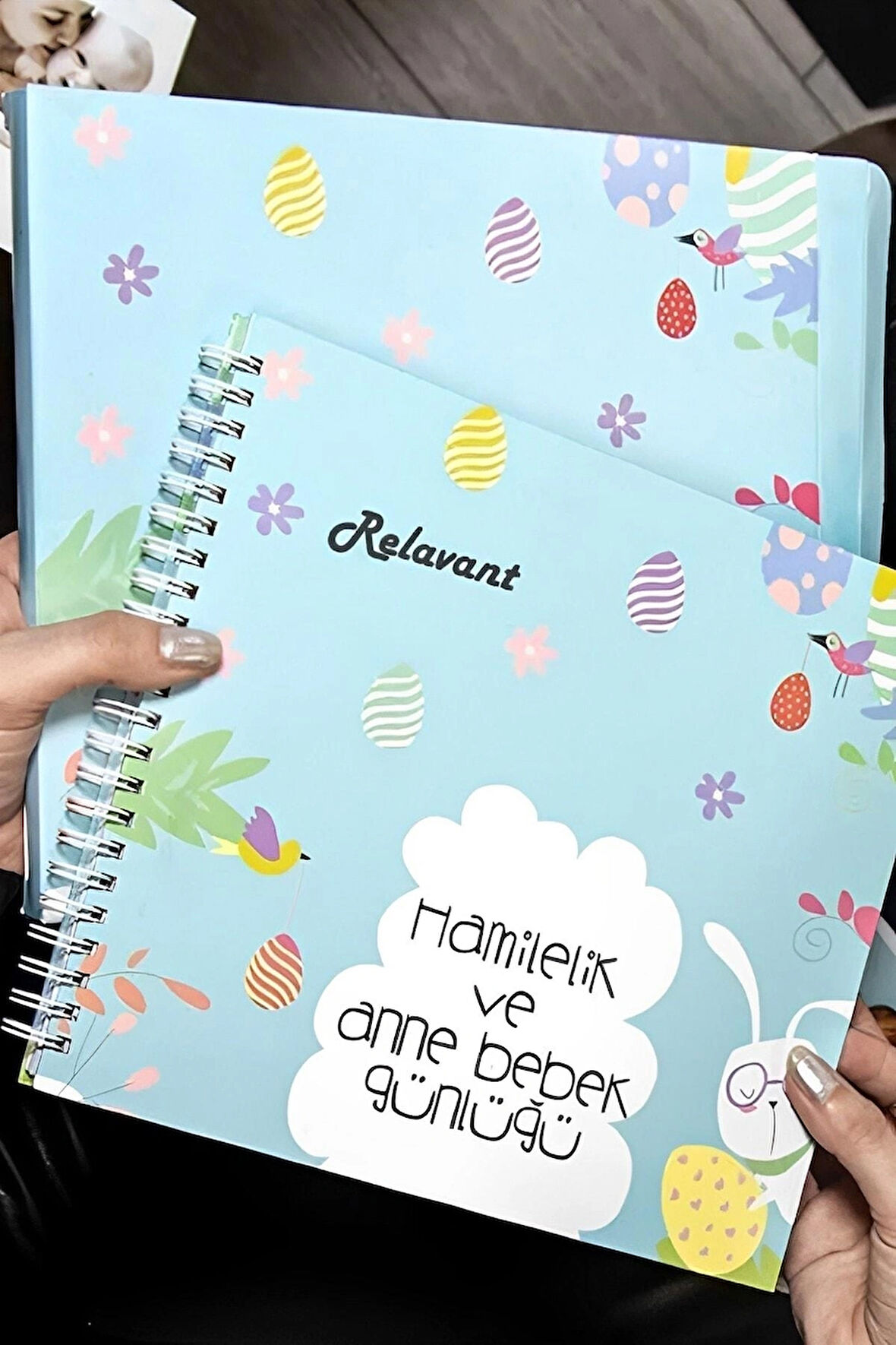 Hamilelik Ve Anne Bebek Günlüğü & Hamile Anı Defteri & Bebek Anı Defteri 20x23 Sticker Hediyeli