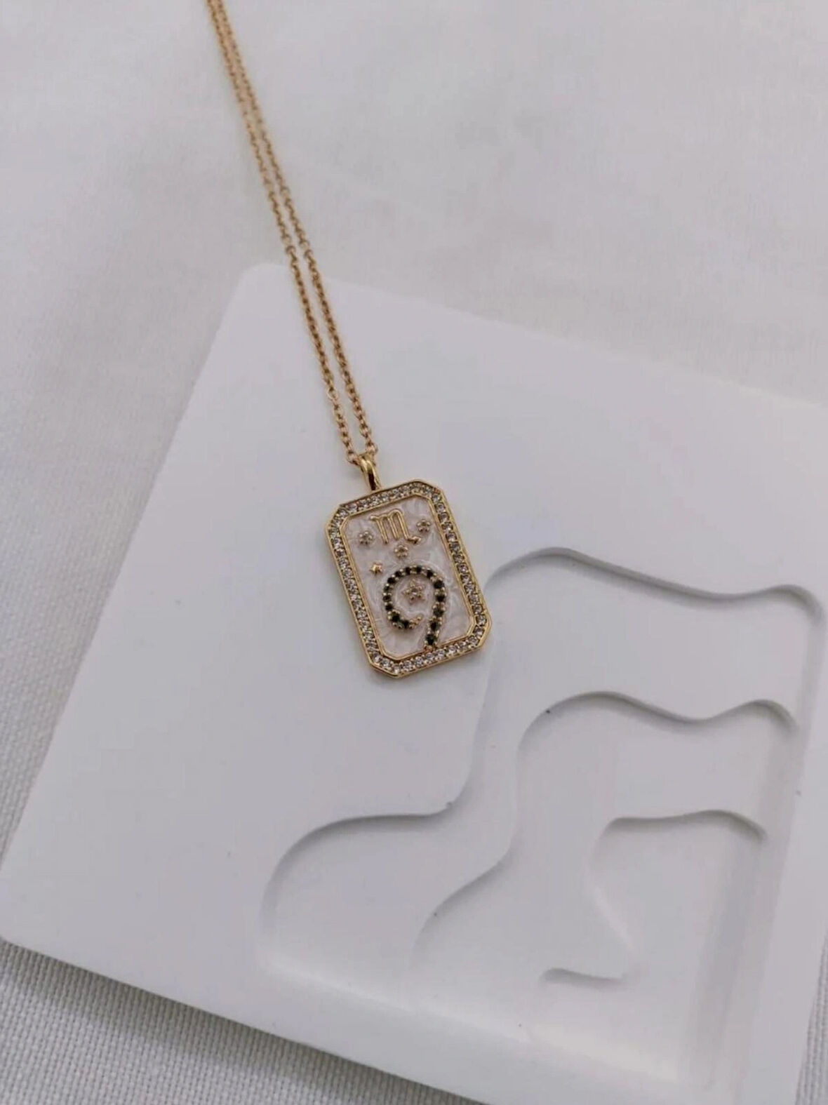 Çelik Akrep Burcu Tarot Kolye Zincir Zirkon Taşlı Kolye
